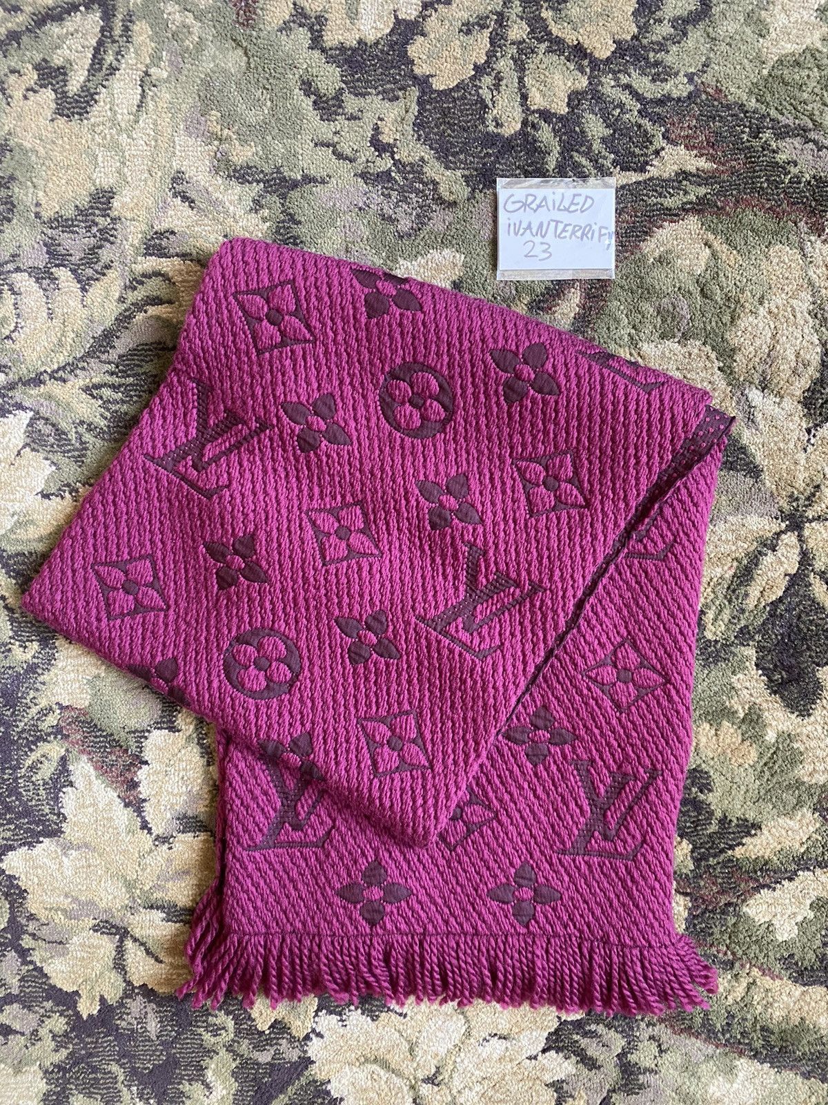 Louis Vuitton Louis Vuitton Monogram Wool Scarf Size ONE SIZE - 1 Thumbnail