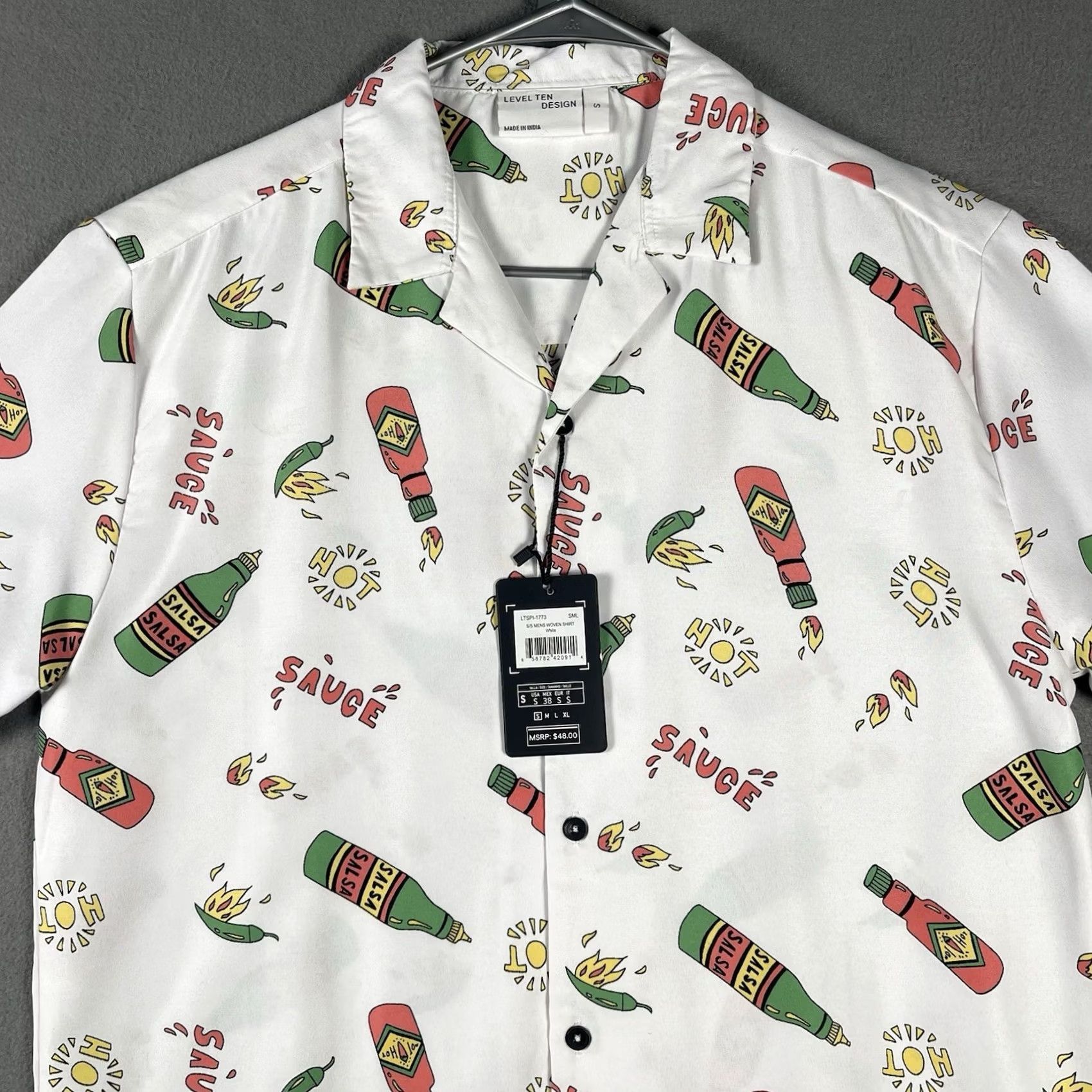 Vintage Level Ten Button-Up Shirt AOP Hot Sauce White Small Mens Short Sleeve Collared 100% Cotton Modern Fit Casual Vintage No Size US S / EU 44-46 / 1 - 2 Thumbnail
