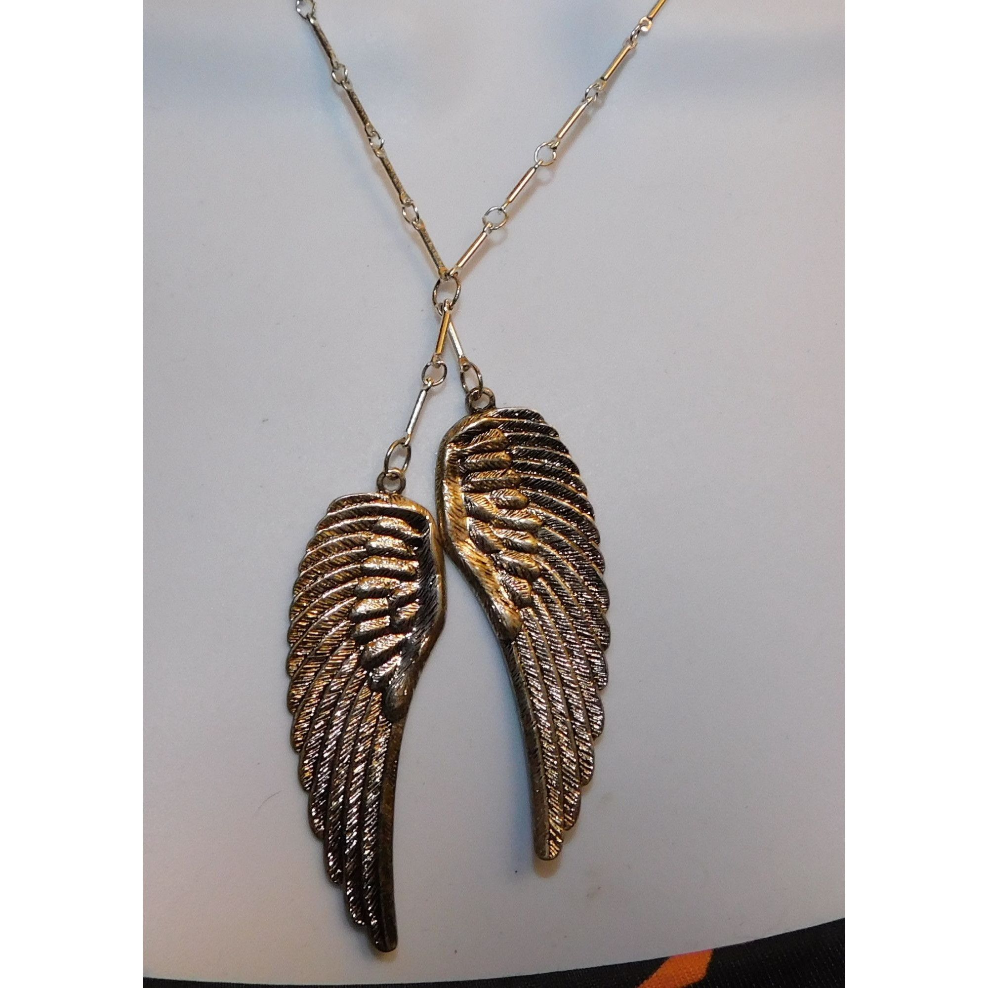 Other Whimsical Religious Silver Tone Angel Wing Necklace Size ONE SIZE - 2 Thumbnail