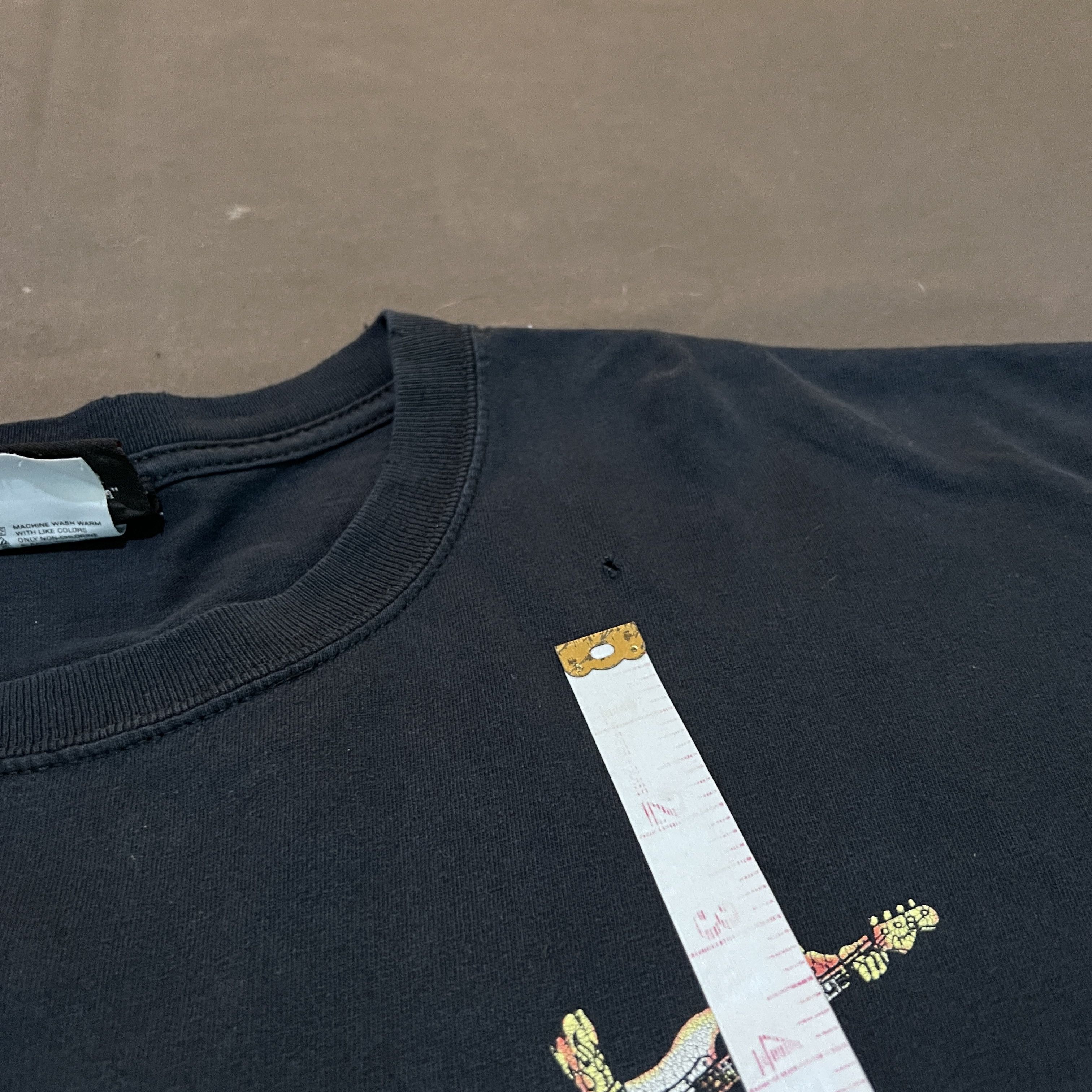 Band Tees × Vintage Vintage Y2K Fender Precision Bass Guitar Promo Tee 2XL Faded Size US XXL / EU 58 / 5 - 13 Thumbnail