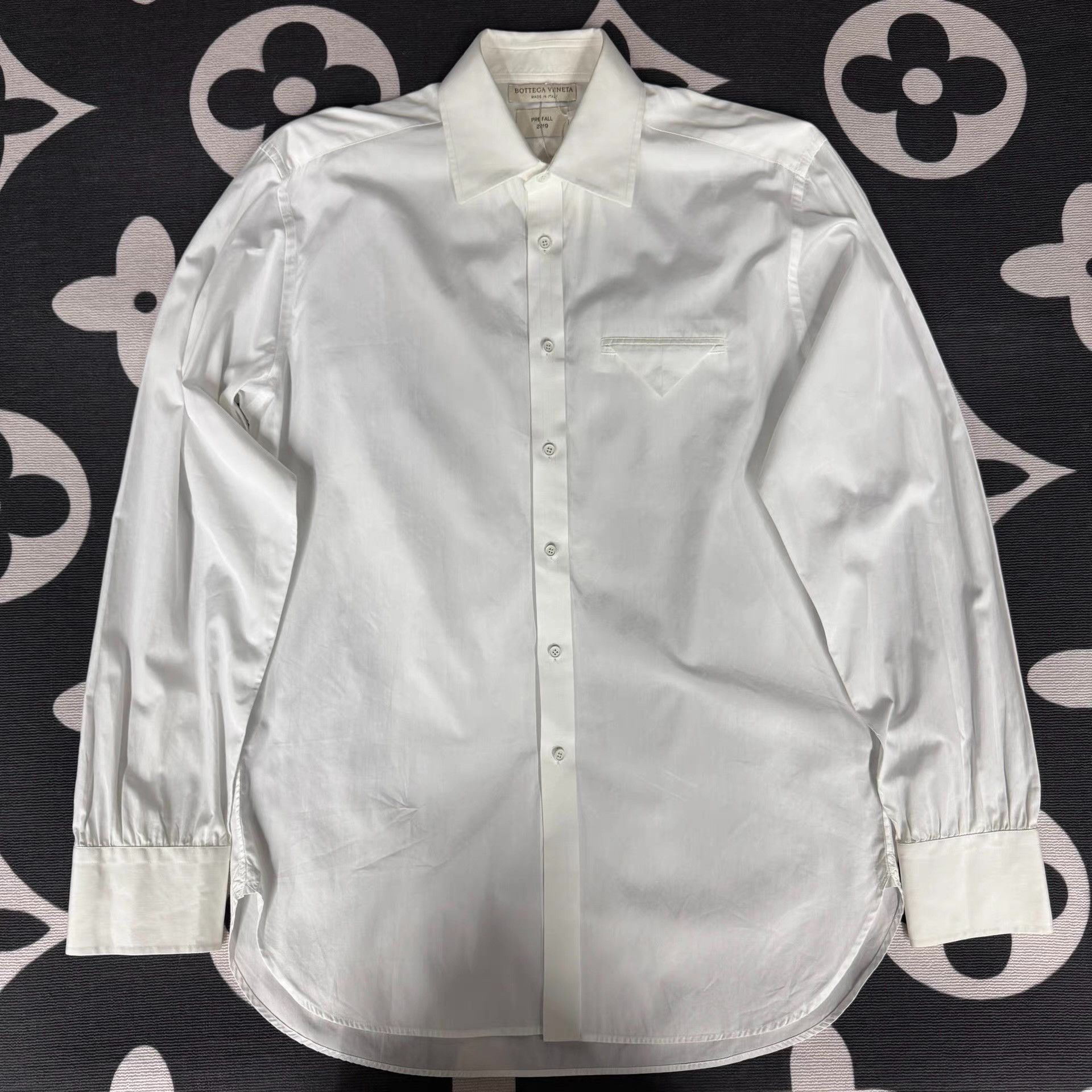 Bottega Veneta BV (Bottega Veneta) White Classic Long Sleeve Shirt Q10 Size US XS / EU 42 / 0 - 1 Thumbnail