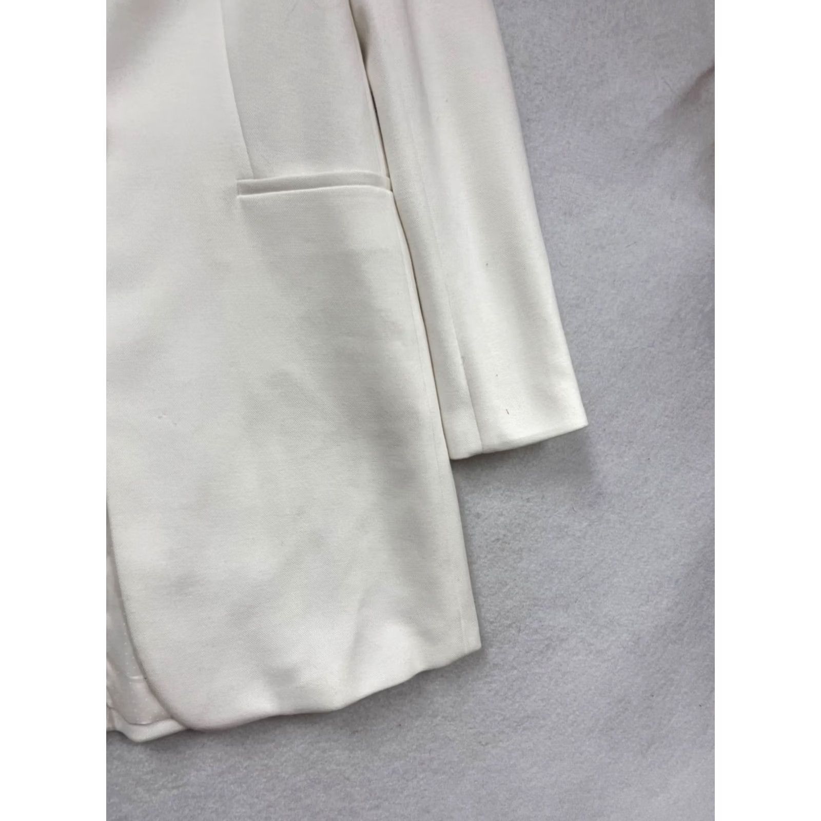 Tommy Hilfiger VINTAGE Tommy Hilfiger White Coat Blazer Coat Unisex Adults 10 White Jacket Blazer Mens Womens 10? Size L / US 10 / IT 46 - 6 Thumbnail