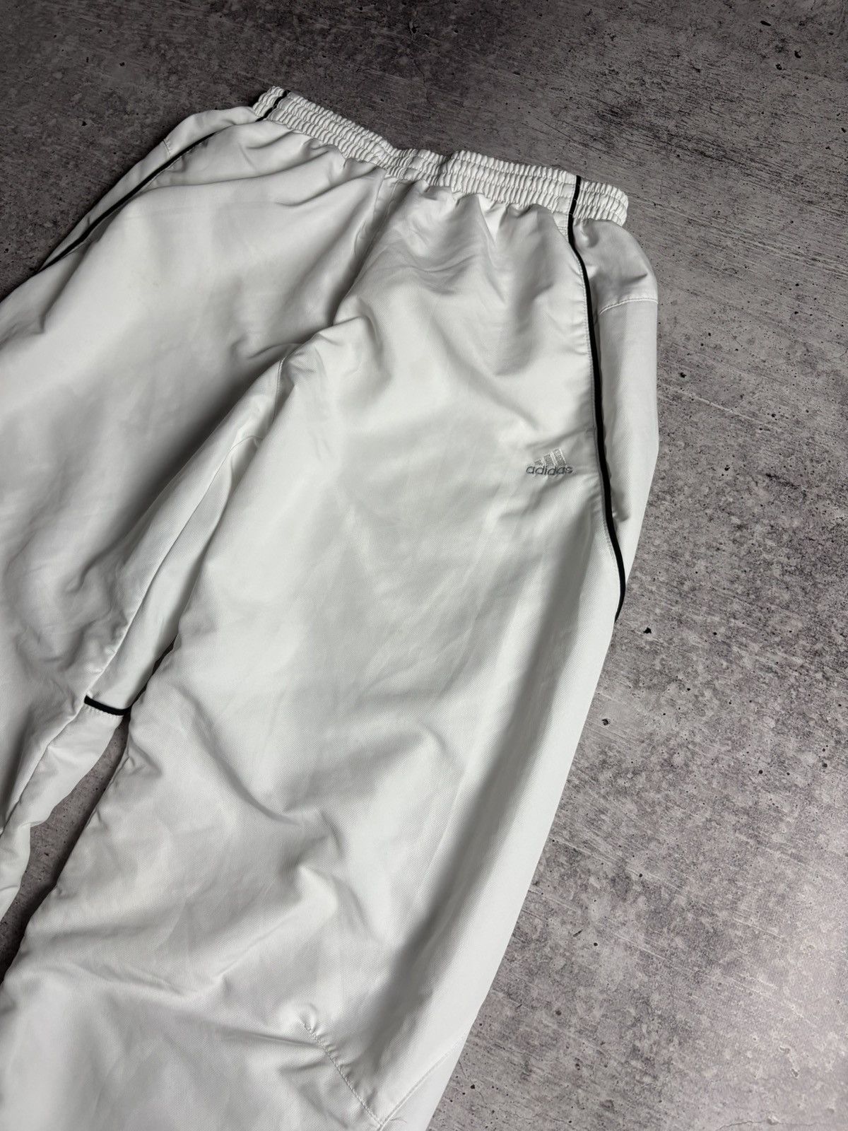 Adidas Adidas Vintage Nylon Pants Size US 30 / EU 46 - 3 Thumbnail