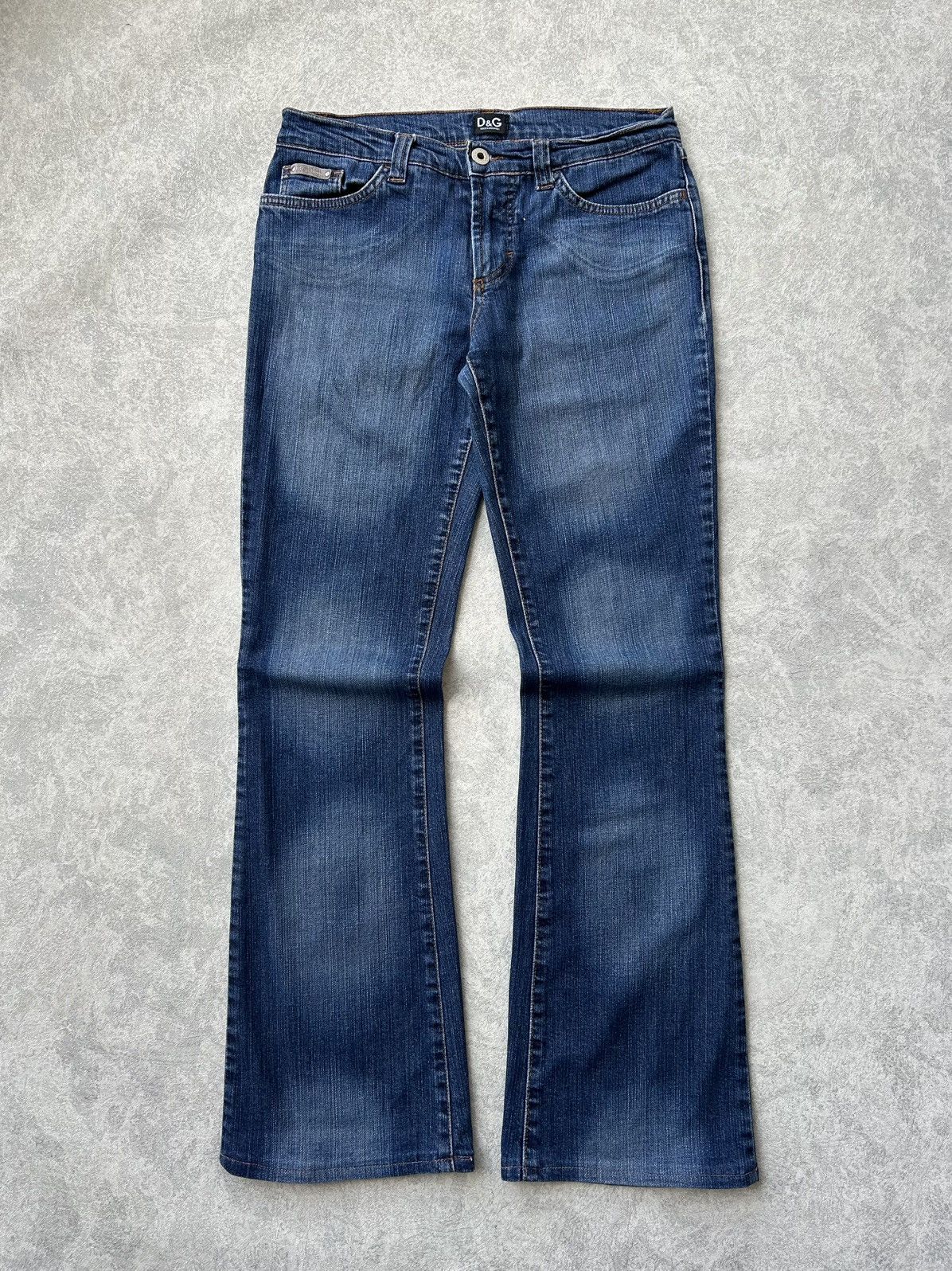 Dolce & Gabbana 2000s Dolce & Gabbana Flared Embroidered Logo Denim Jeans Size 28" / US 6 / IT 42 - 3 Thumbnail