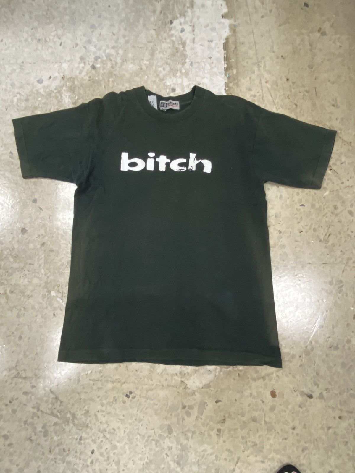 Vintage Vintage bitch skateboard big logo size L distressed Size US L / EU 52-54 / 3 - 1 Thumbnail