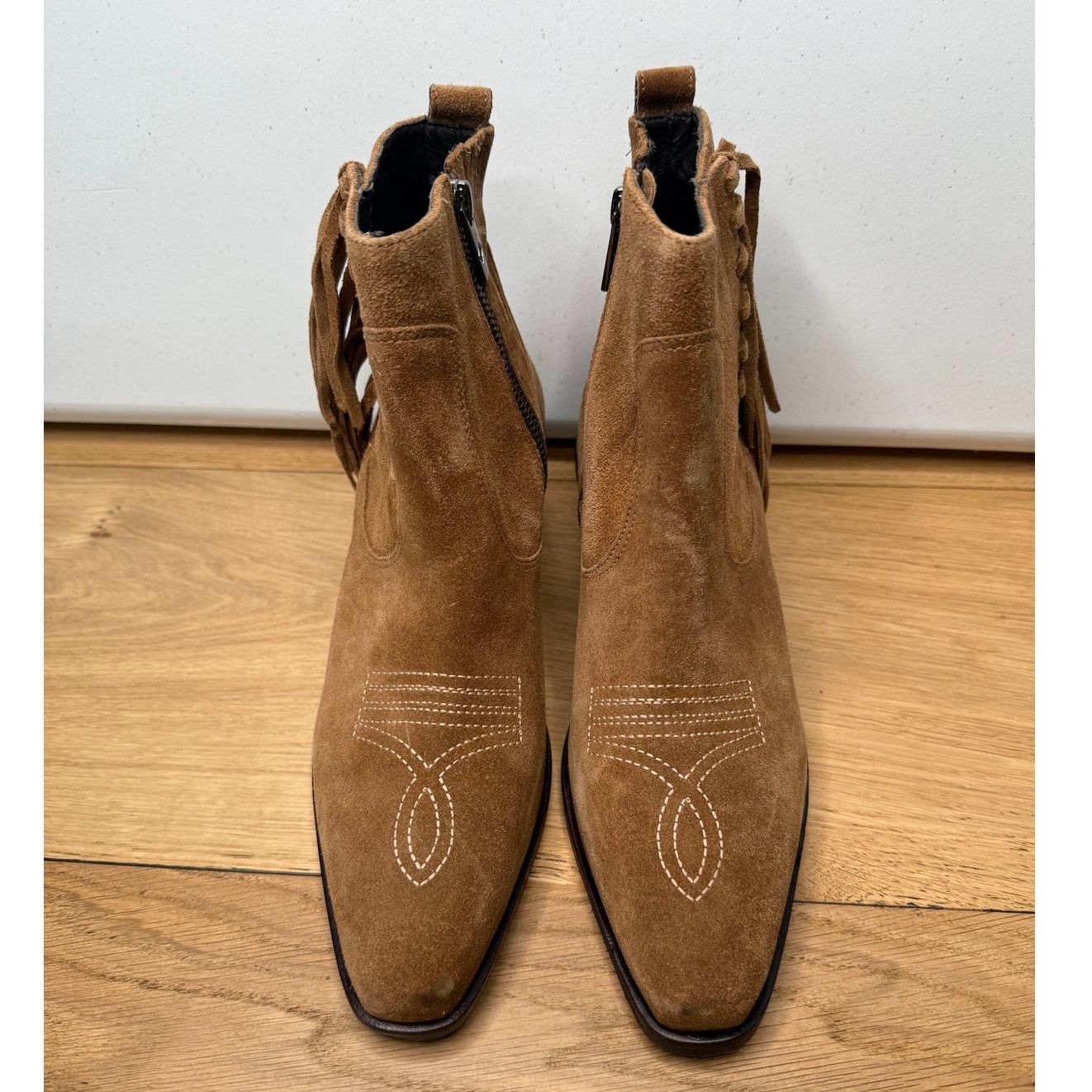Donald Pliner NEW Donald Pliner Mona Calf Fringe Bootie Saddle Western Size US 9 / IT 39 - 2 Thumbnail