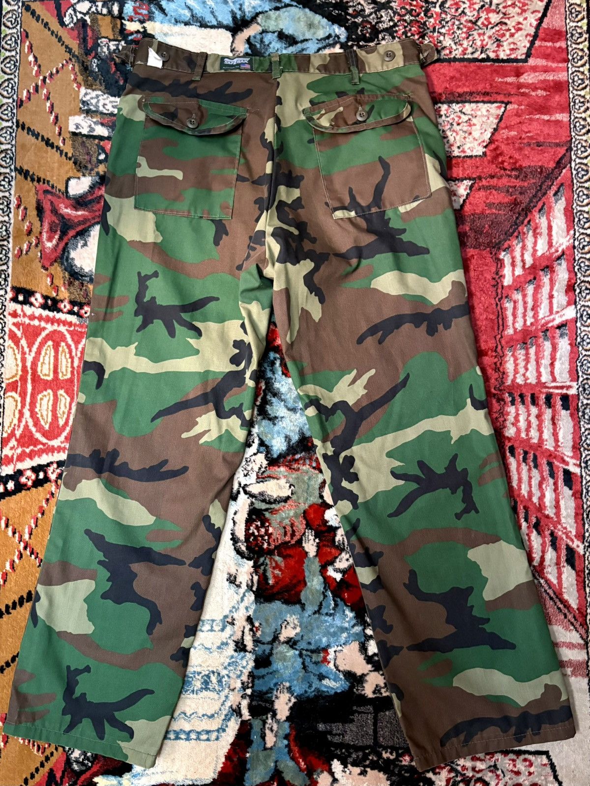 SafTbak SafTBak VTG 90s baggy woodland camo pants SZ 36 Made in USA Size US 36 / EU 52 - 1 Thumbnail