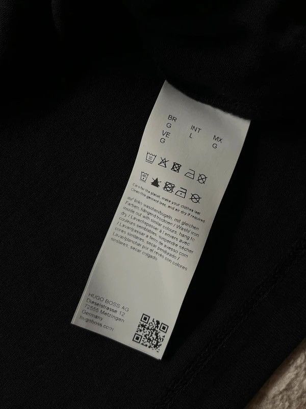 Hugo Boss Hugo Boss Hugs Established 1993 Deadstock Top Tank 2022 Sz L Size L / US 10 / IT 46 - 6 Thumbnail