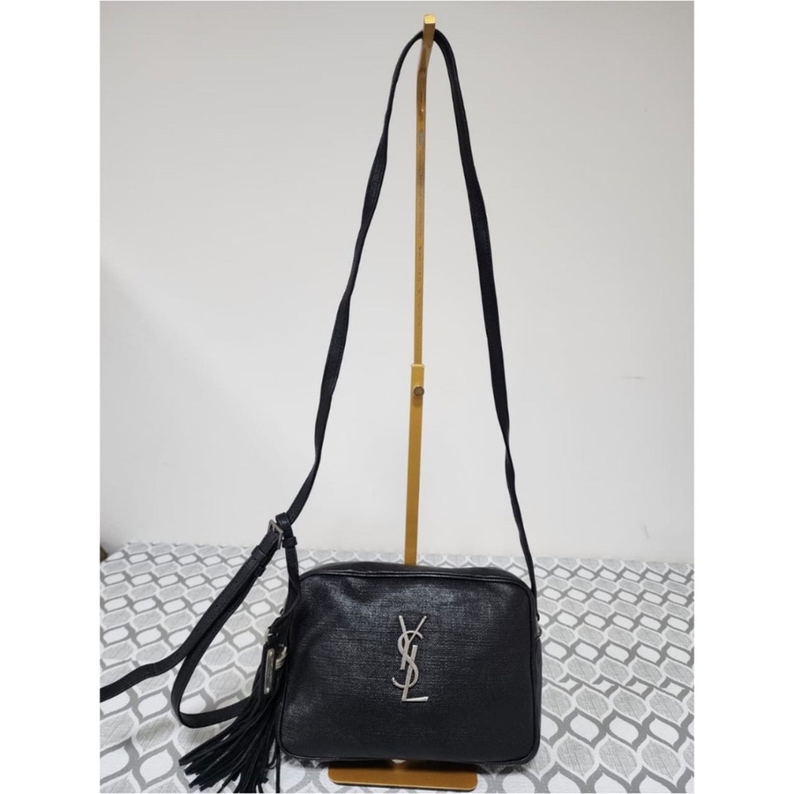 Yves Saint Laurent YVES SAINT LAURENT Lou Camera Raffia Canvas Crossbody Bag Bk Size ONE SIZE - 1 Thumbnail