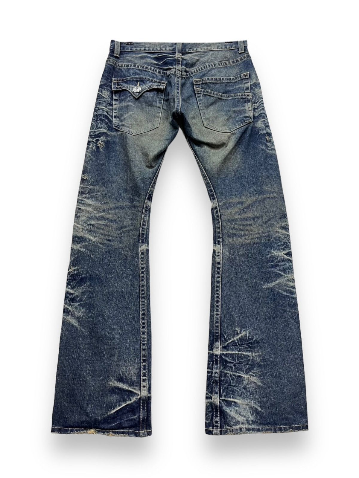 BIGI 🔥FLARE🔥Vtg RATTLE TRAP Distressed Clawmark Whisker Denim Size US 32 / EU 48 - 3 Thumbnail