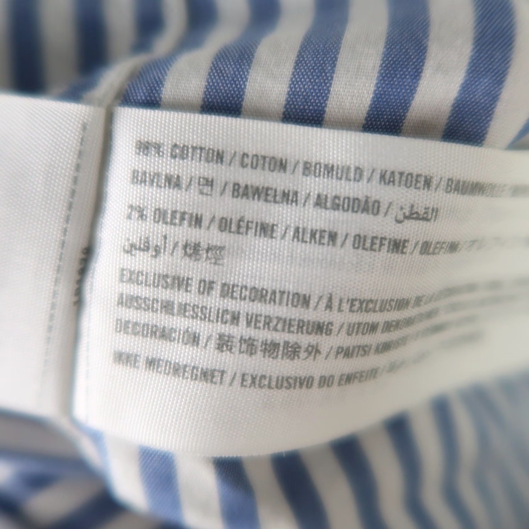 Abercrombie & Fitch Abercrombie & Fitch blue and white stripe button-down shirt Mens S Dress Shirt Long Sleeve Cotton Striped Casual Workwear Size US S / EU 44-46 / 1 - 6 Thumbnail
