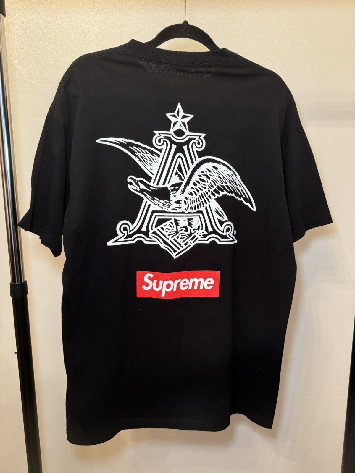 Supreme Budweiser Tee Size US XL / EU 56 / 4 - 2 Thumbnail
