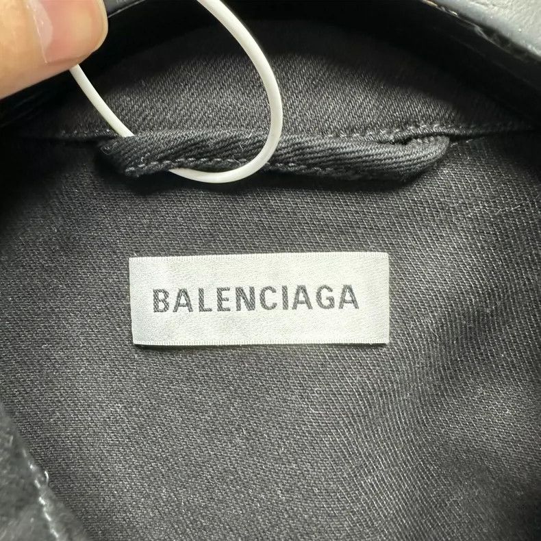 Balenciaga Balenciaga size 36 Crew Denim Jacket Size S / US 4 / IT 40 - 3 Thumbnail