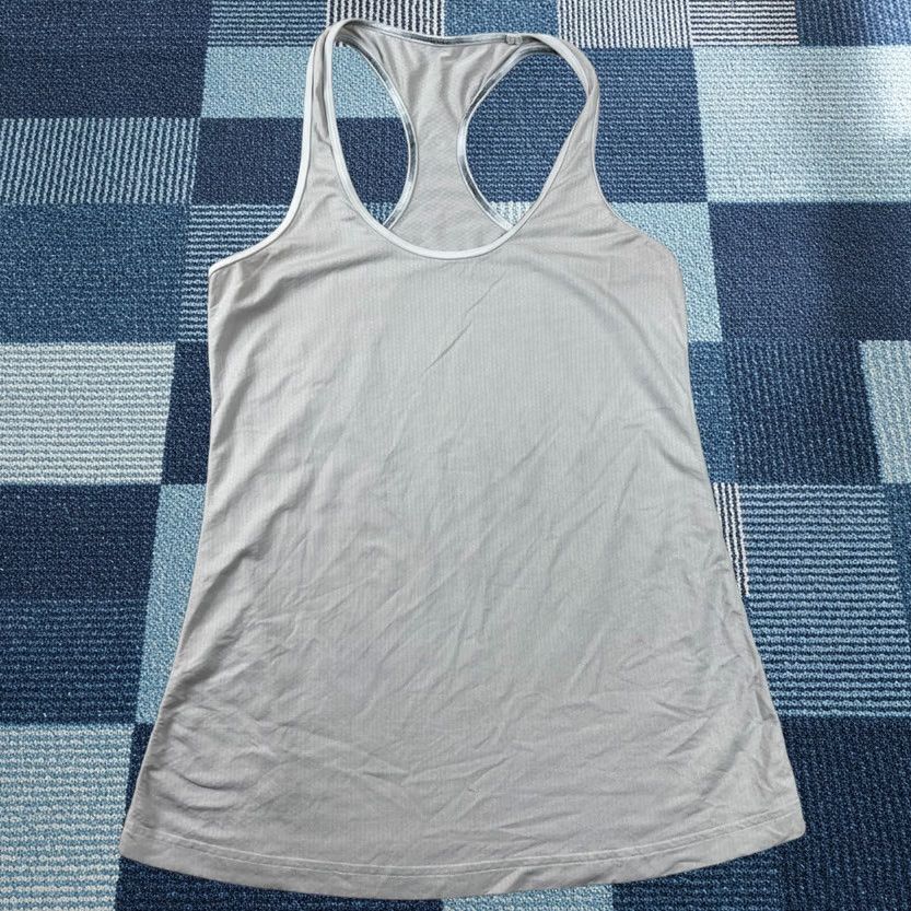 Lululemon VINTAGE? No. Size M / US 6-8 / IT 42-44 - 1 Thumbnail