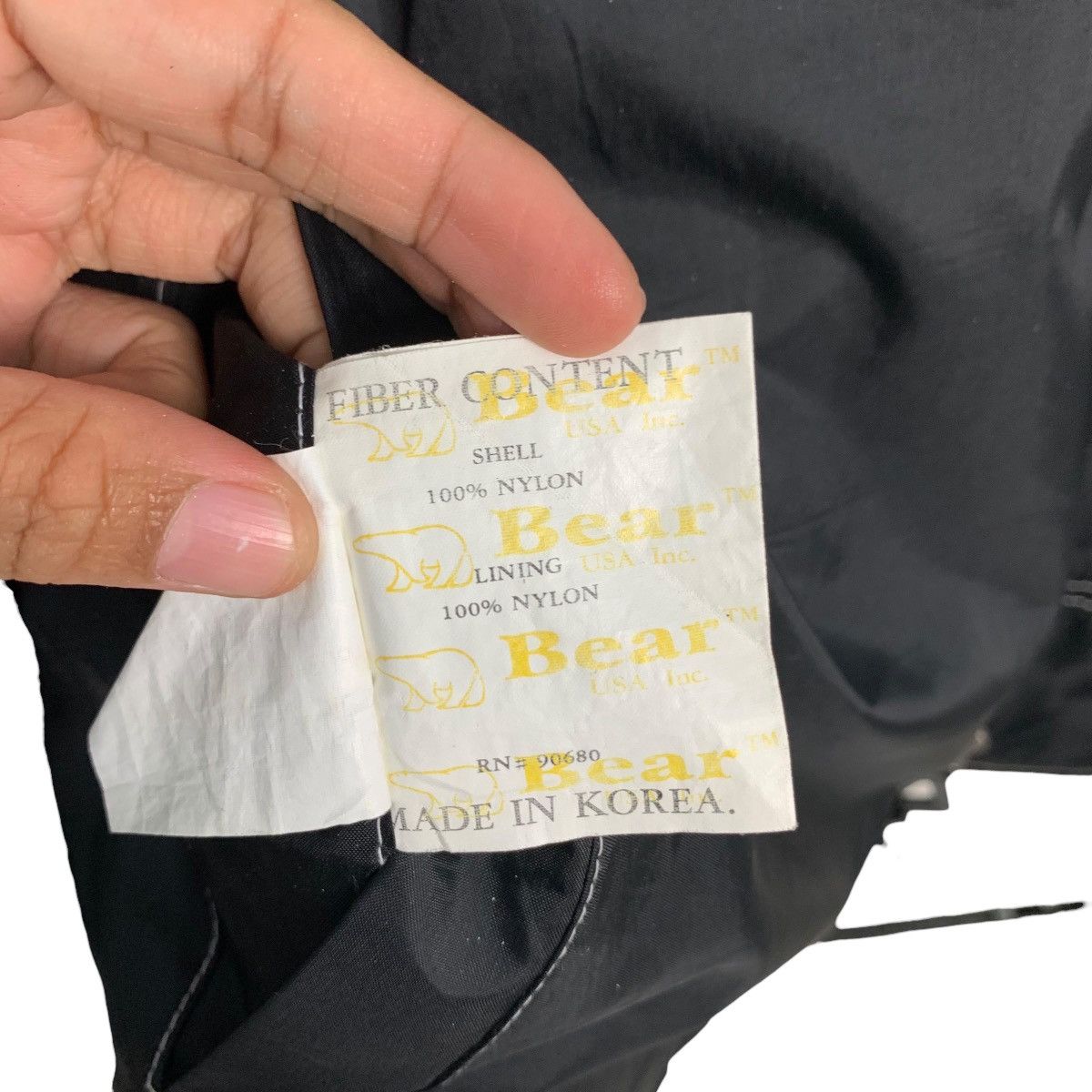 Vintage 90s BEAR Graphic Big Logo Reversible Nylon Jacket #2674-C120 Size US M / EU 48-50 / 2 - 21 Thumbnail