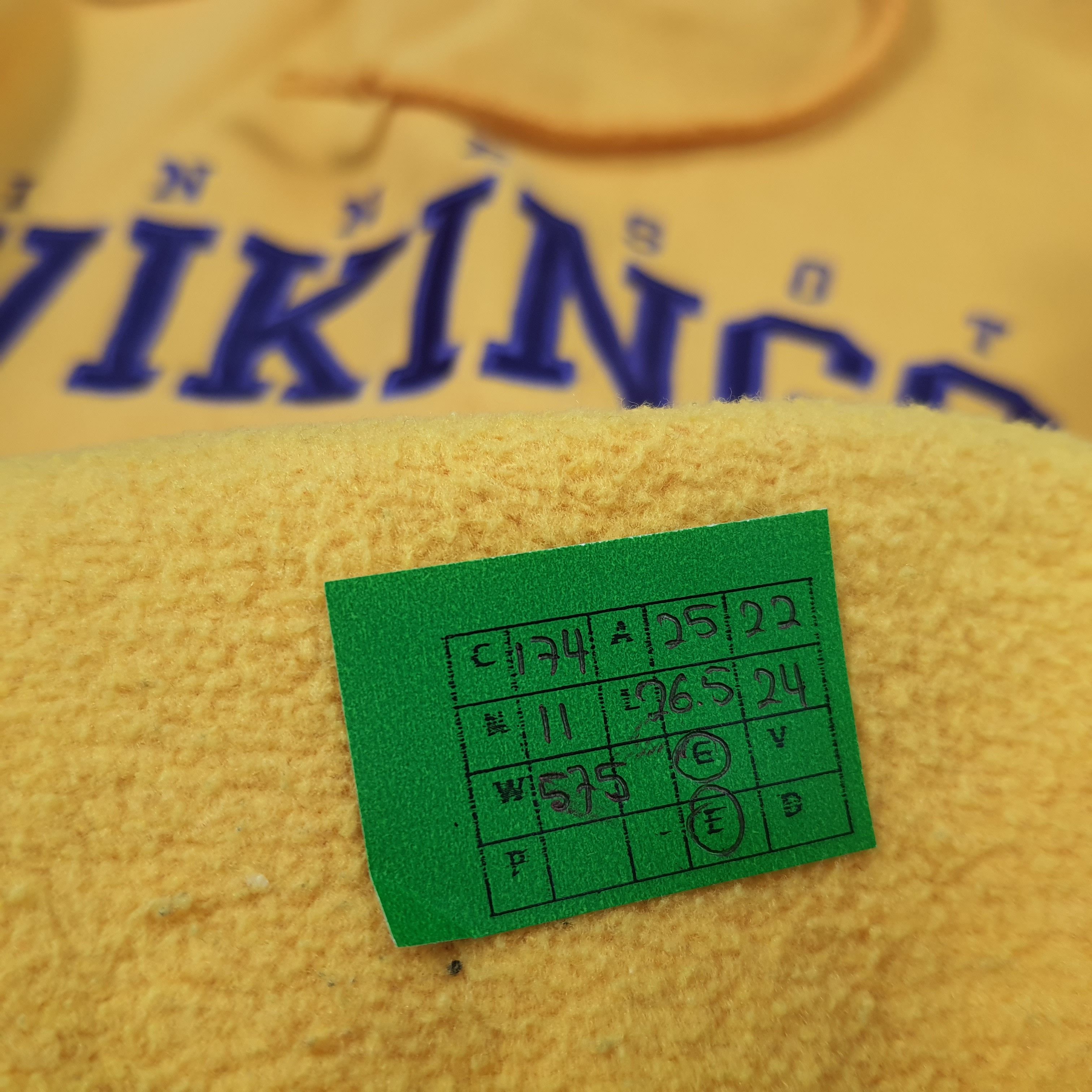 NFL × Reebok × Vintage Vintage Reebok Minnesota Vikings Allen NFL Hoodie Size US XL / EU 56 / 4 - 9 Thumbnail