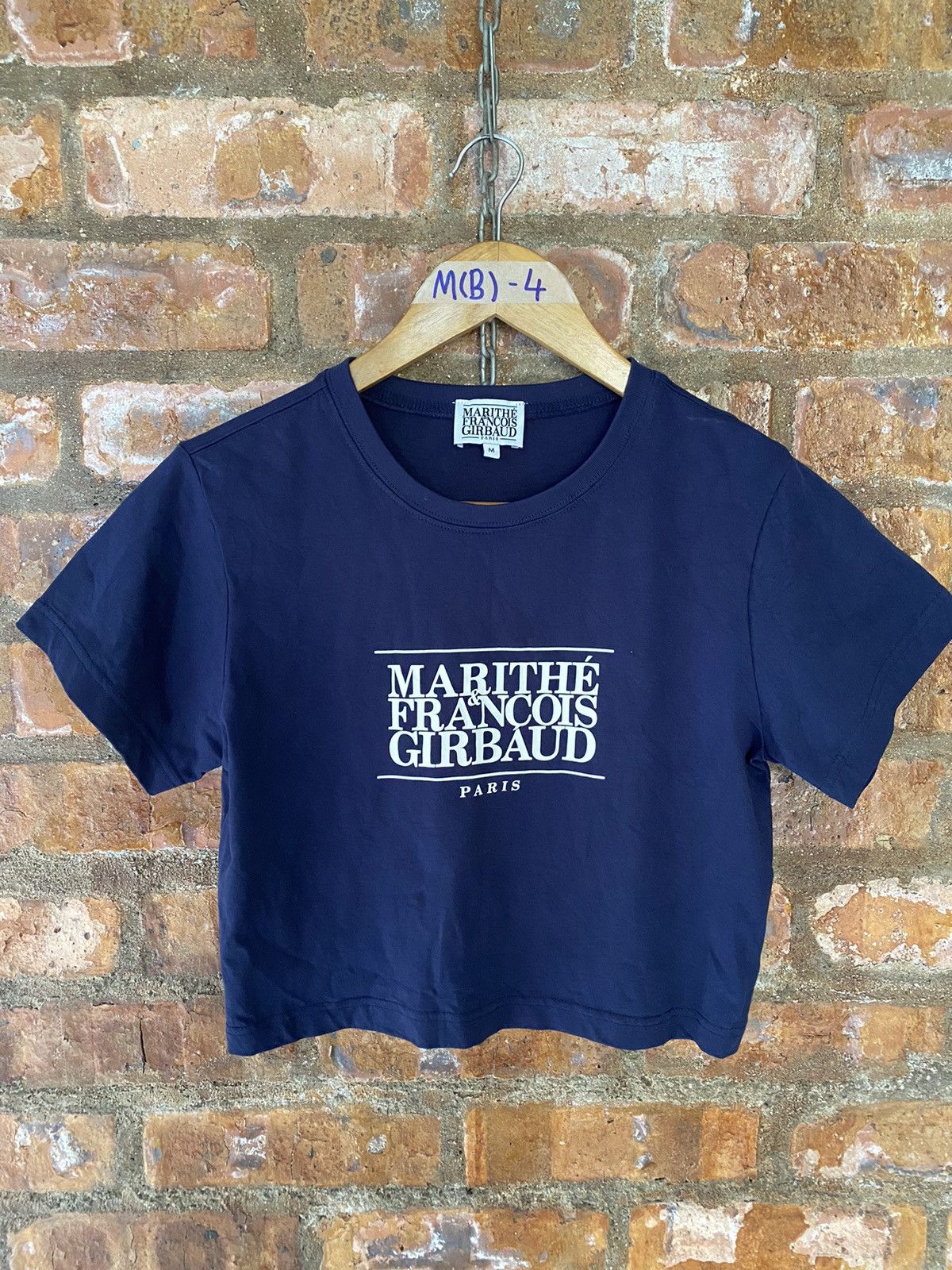 20471120 × Marithe + Francois Girbaud 2000s MFG Big Logo Crop tee Size M / US 6-8 / IT 42-44 - 2 Thumbnail