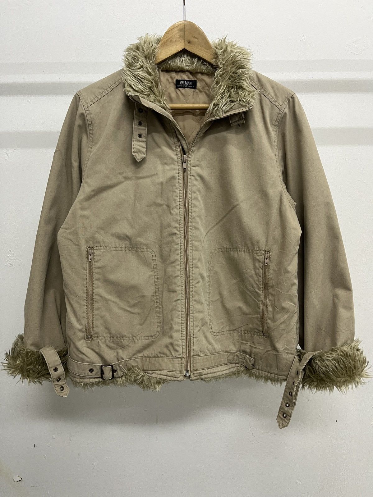 Tornado Mart JAPANESE FUR JACKET BIKERS BONDAGE ZIPPER GOTHIC PUNK STYLE Size US M / EU 48-50 / 2 - 16 Thumbnail