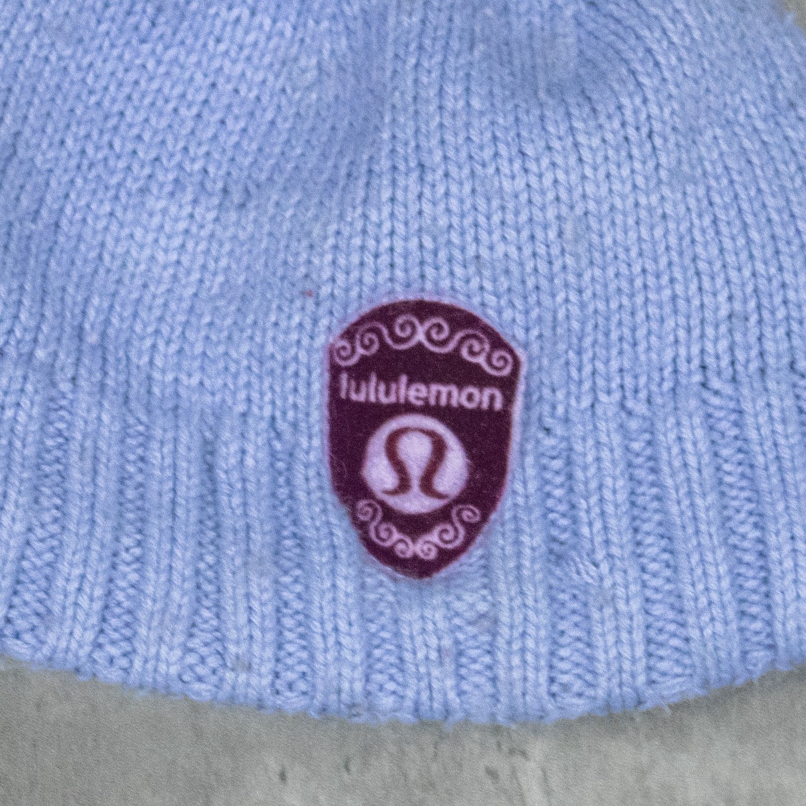 Lululemon Vintage VTG Y2K 2000's Lululemon Purple Knitted Toque Beenie Size ONE SIZE - 2 Thumbnail