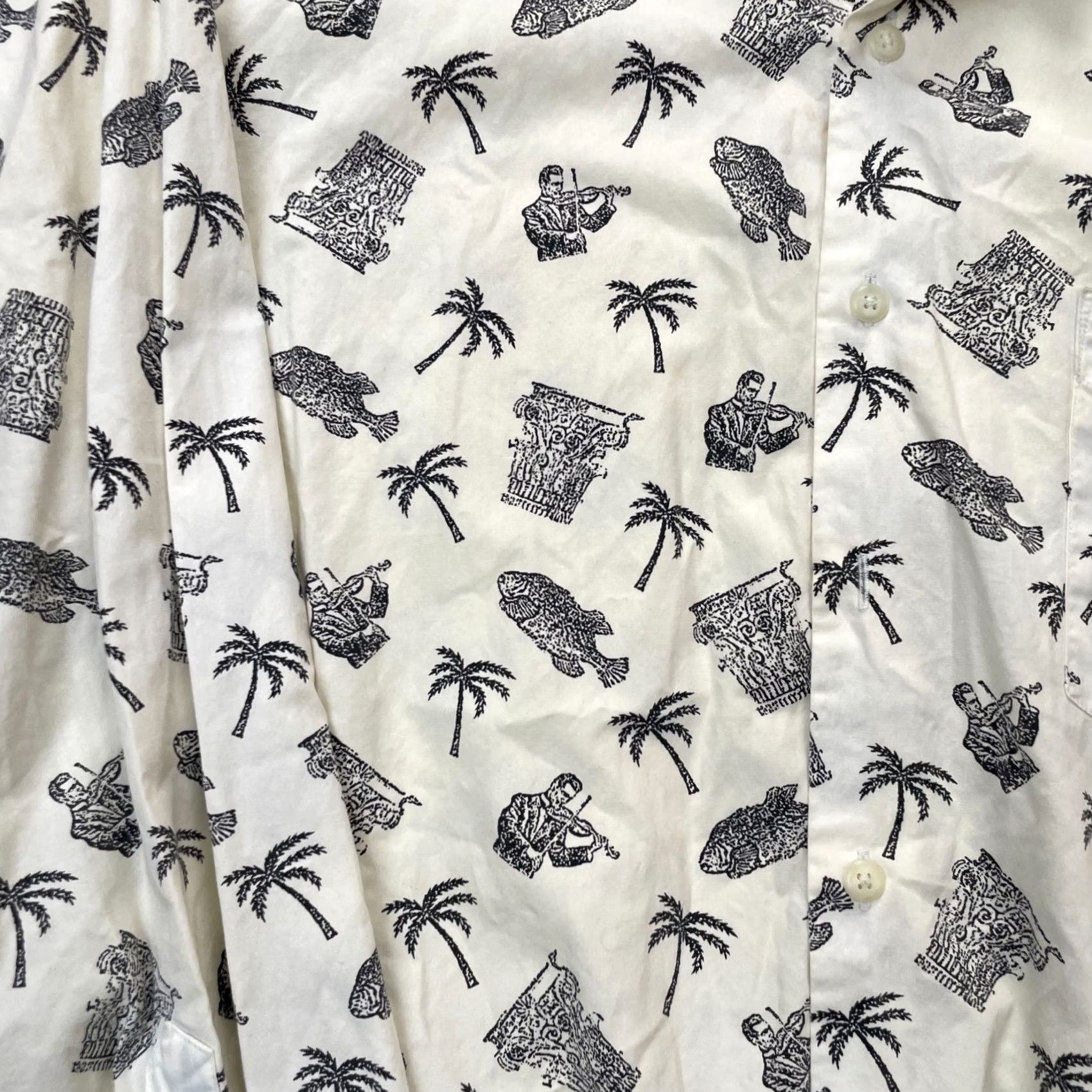 Gap VINTAGE Gap Shirt Mens Medium White Tropical Fish Violin Allover Print Cotton Size US M / EU 48-50 / 2 - 4 Thumbnail