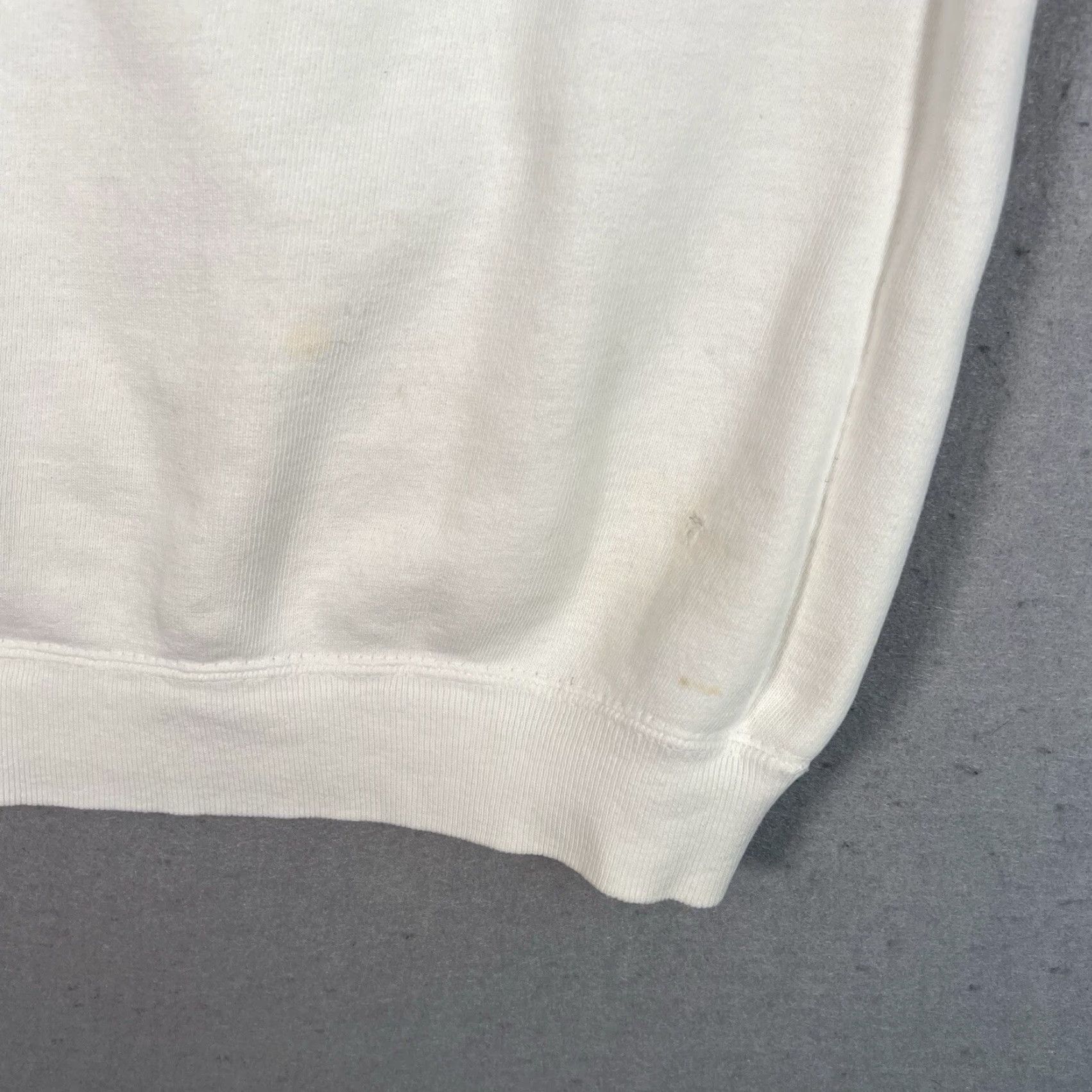 Vintage VINTAGE ST Aloysius Seniors Sweatshirt Adult Medium White Mens Shirt Size US M / EU 48-50 / 2 - 6 Thumbnail