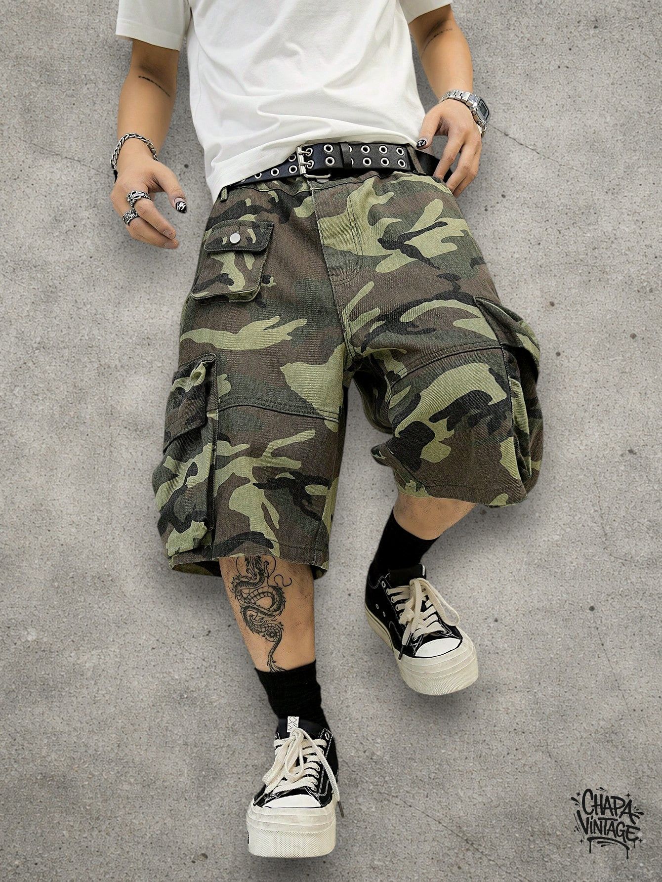 Japanese Brand Cargo camo wide shorts Size US 32 / EU 48 - 2 Thumbnail