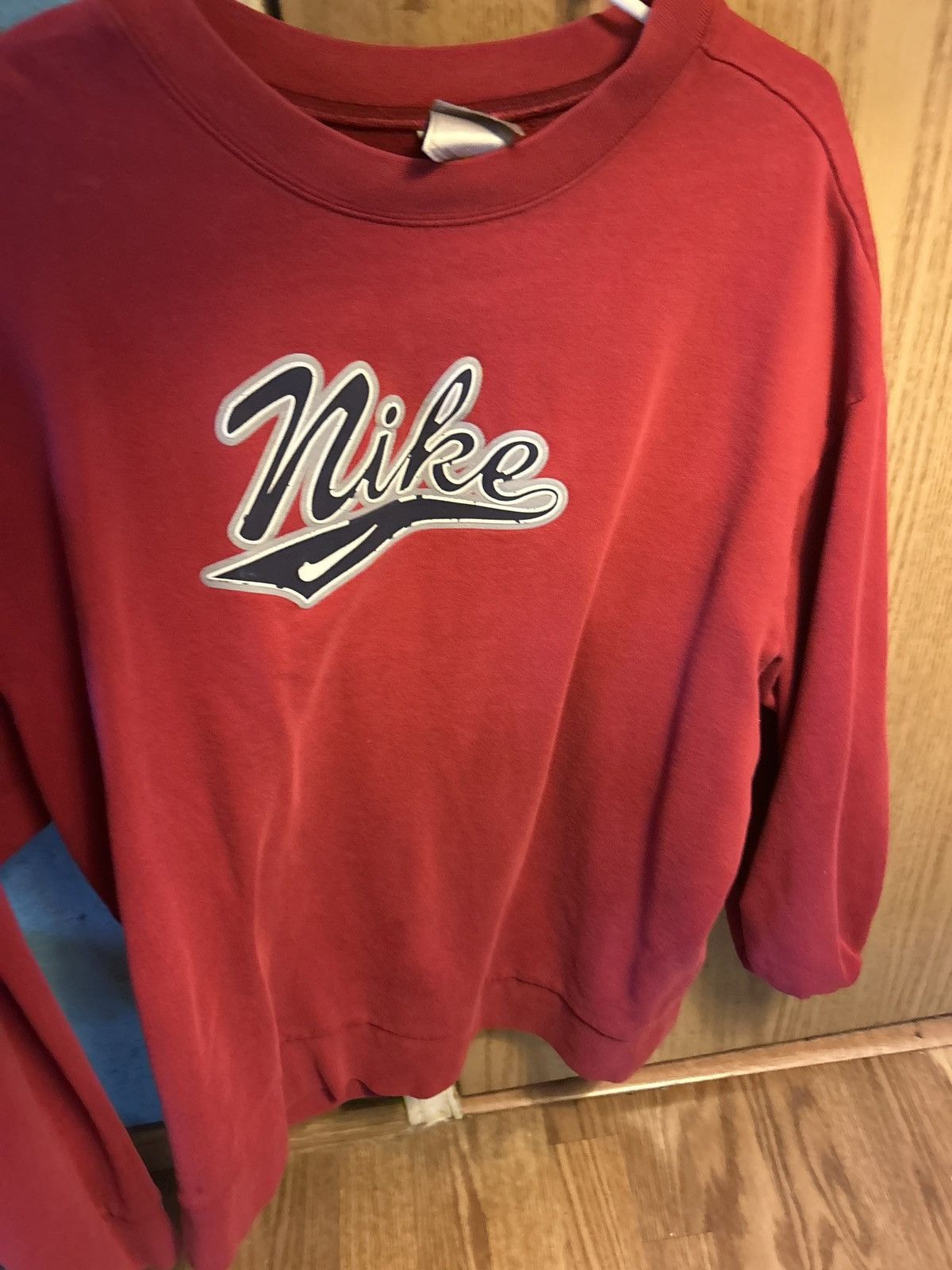 Nike Vintage Nike Swoosh Brand name and logo Sweater Size US XL / EU 56 / 4 - 1 Thumbnail