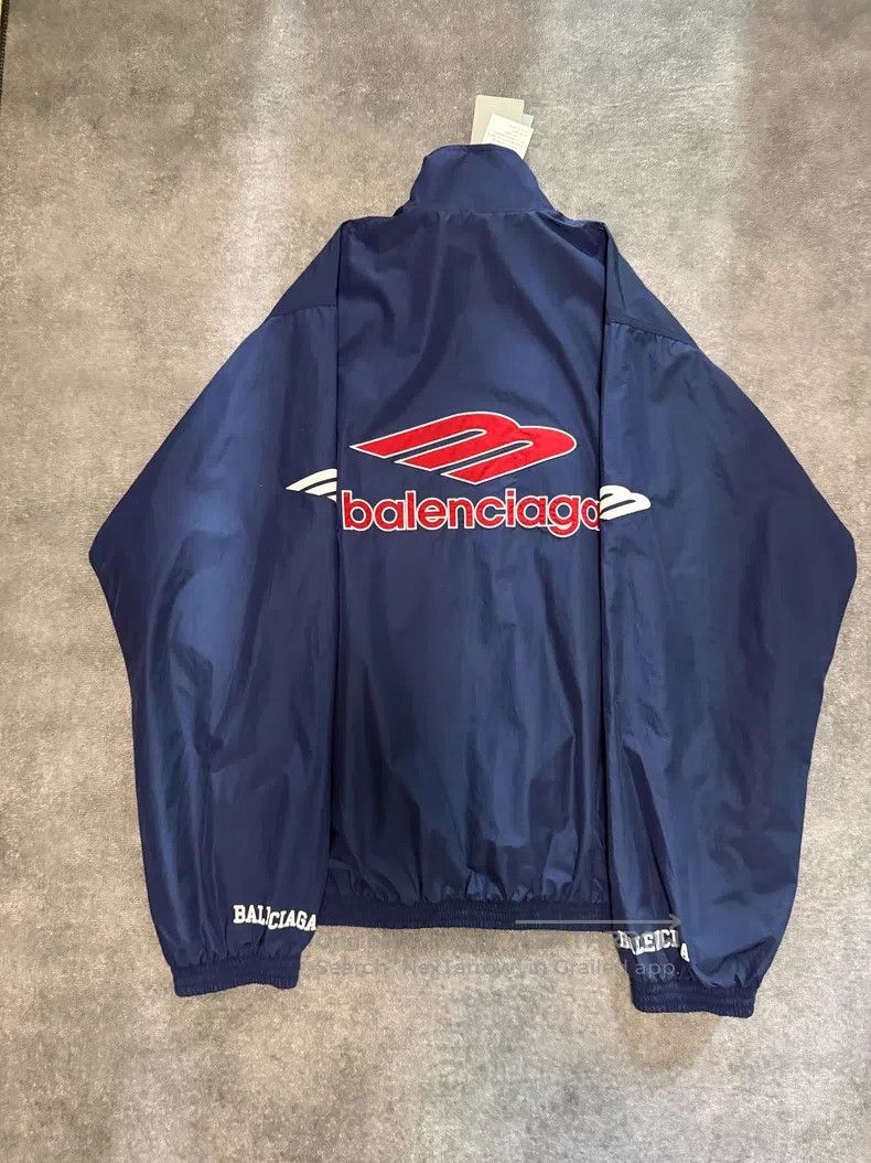Balenciaga Balenciaga Football Embroidered Jersey Windbreaker Jacket Size US XS / EU 42 / 0 - 2 Thumbnail
