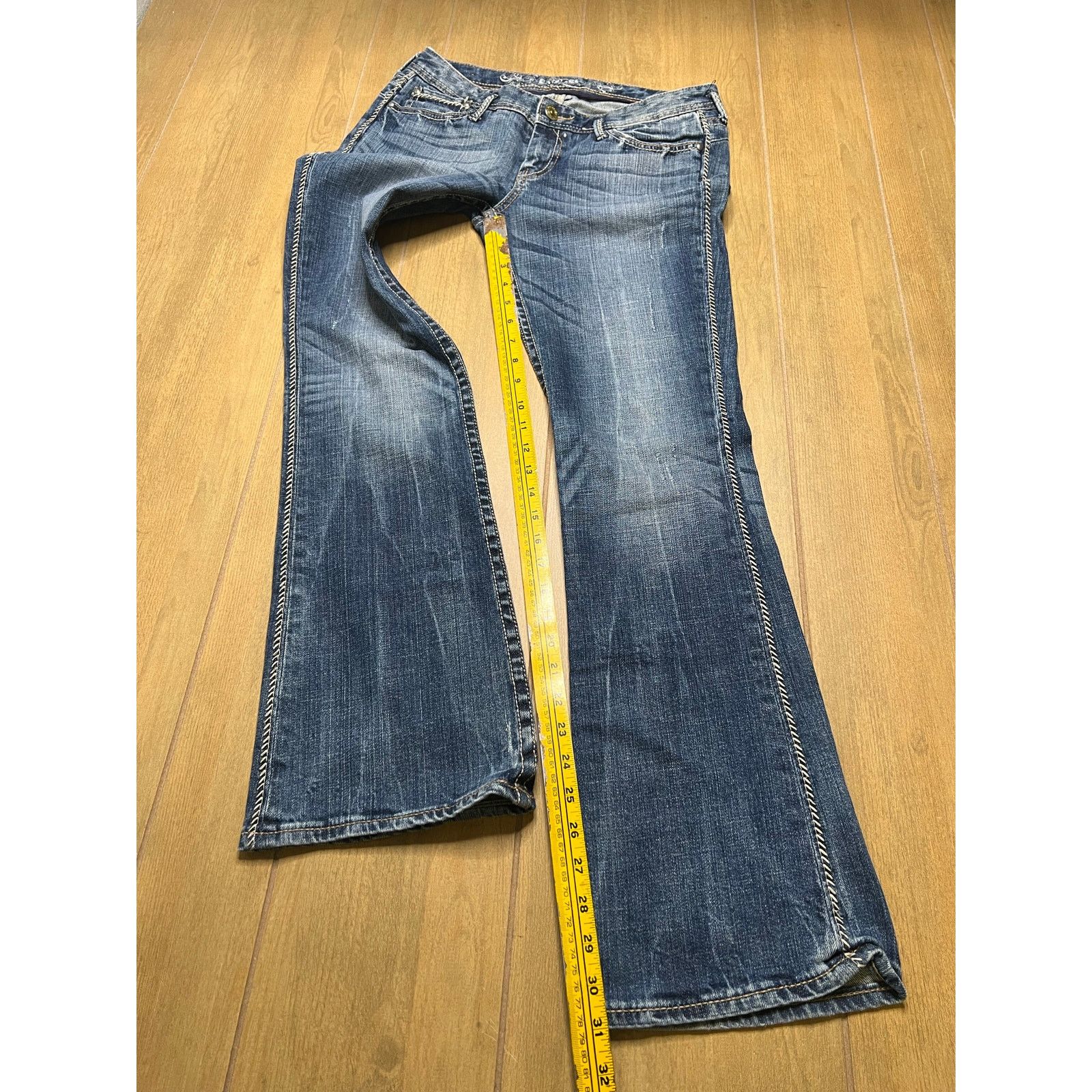 Express Express Jeans Women’s Sz 8r boot Low rise Y2K 30x31 Size 30" / US 8 / IT 44 - 8 Thumbnail