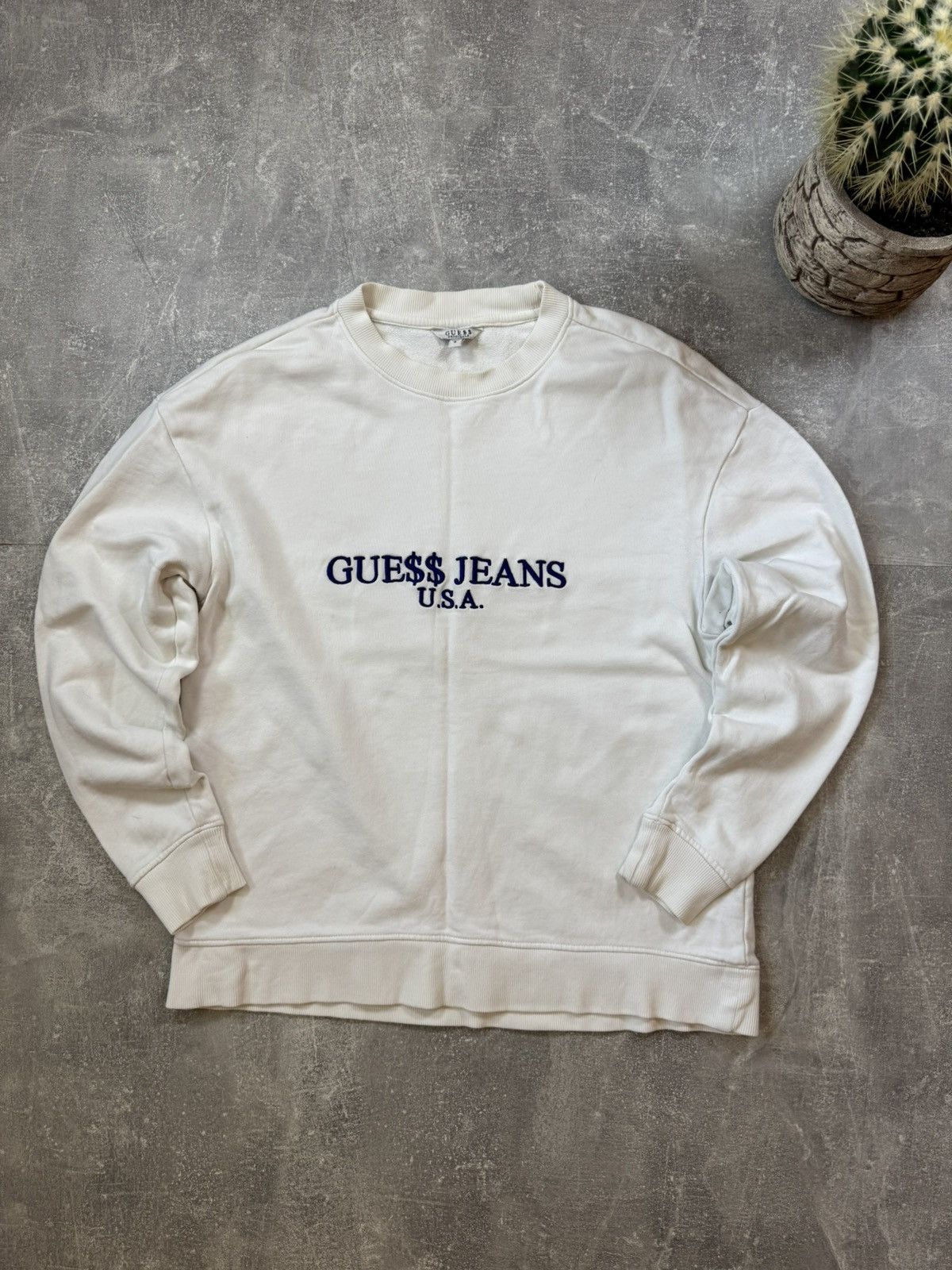 Vintage Vintage Guess USA Washed Jeans Big Logo Sweatshirt Size US S / EU 44-46 / 1 - 3 Thumbnail