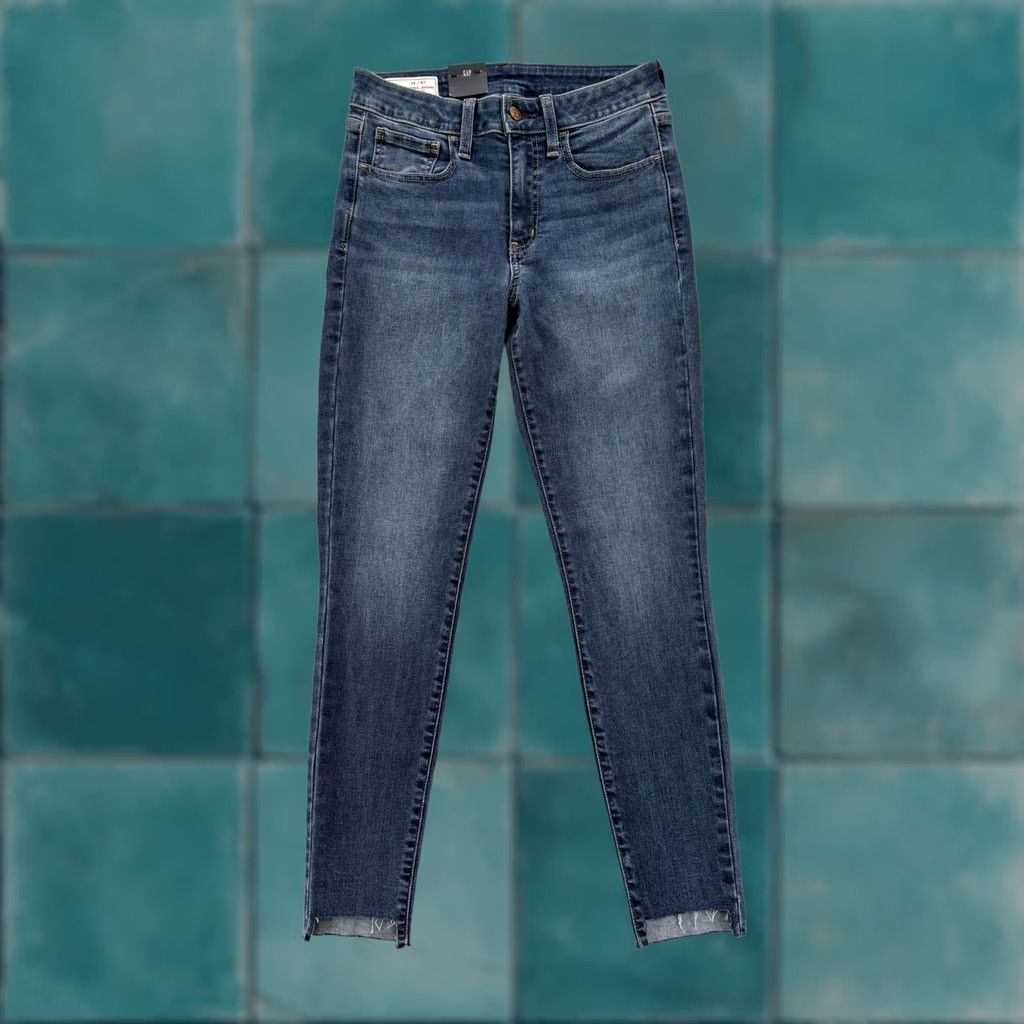 Gap Gap Jegging Jeans Womens 6 Blue Medium Wash Mid Rise Super Stretch NWT Size 28" / US 6 / IT 42 - 1 Thumbnail