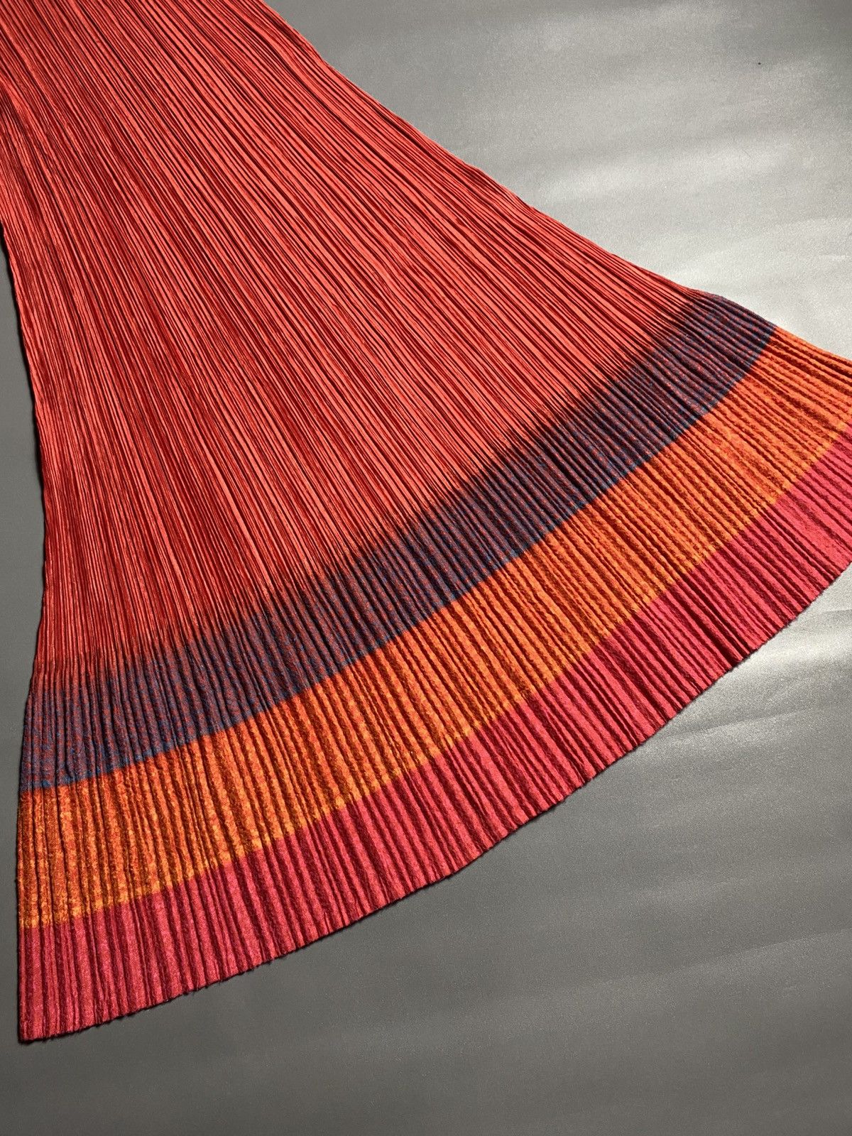 Pleats Please Issey Miyake PLEATS PLEASE ISSEY MIYAKE MIDI DRESS Size L / US 10 / IT 46 - 6 Thumbnail