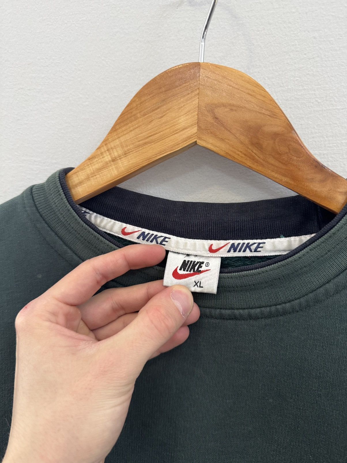 Nike × Vintage Vintage Nike Crewneck Big Centre Logo Sweatshirt Premier USA Size US XL / EU 56 / 4 - 5 Thumbnail