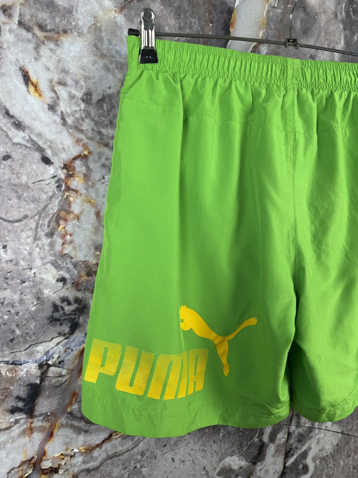 Puma Men’s Puma Shorts Green Streetwear Size Medium Size US 32 / EU 48 - 8 Thumbnail