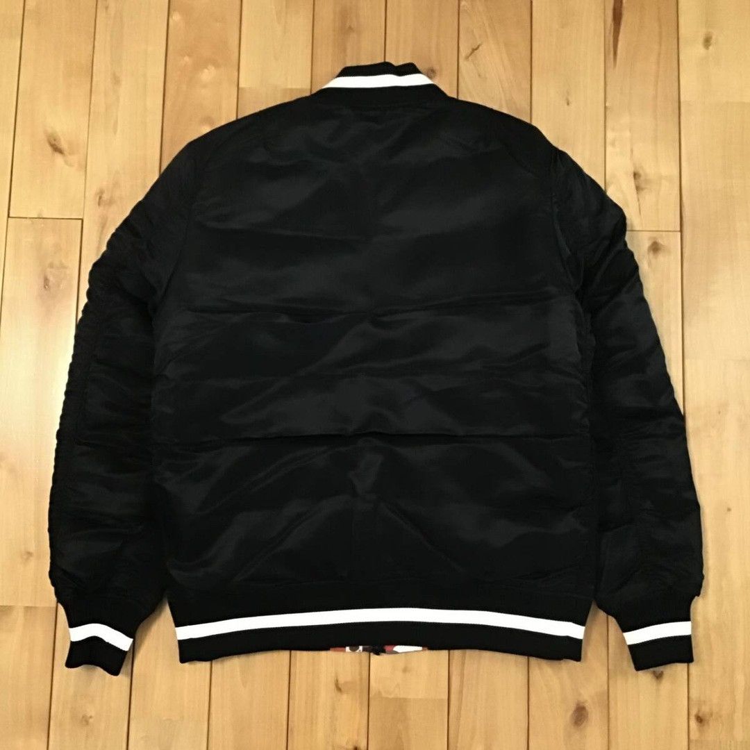 Bape 🔥Reversible🔥 BAPE camo MA-1 bomber puffer down jacket APE Size US M / EU 48-50 / 2 - 6 Thumbnail