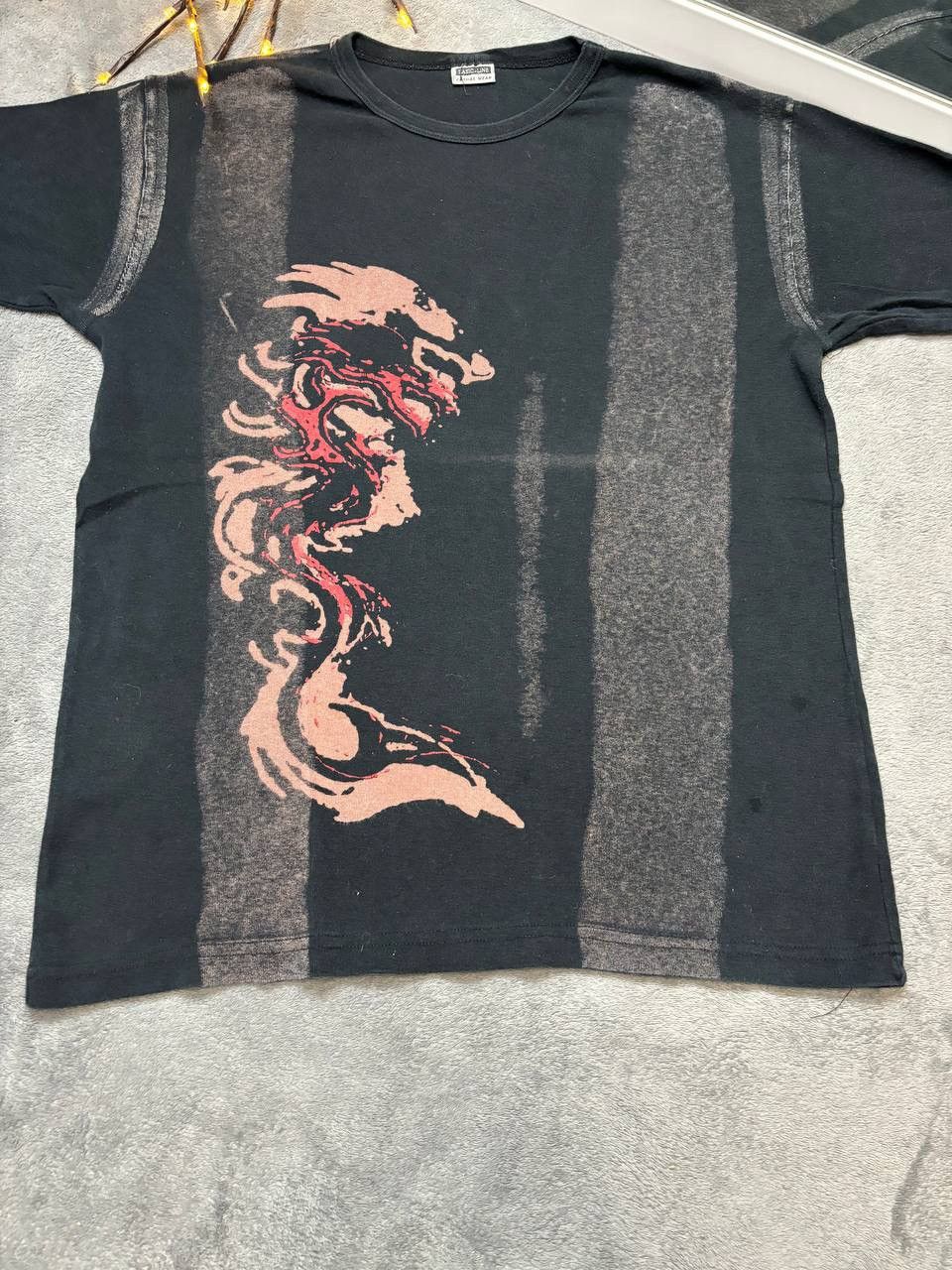 Band Tees × Japanese Brand × Vintage Vintage Y2K JAPANESE DRAGON ABSTRACT Opium faded 90s t shirt Size US M / EU 48-50 / 2 - 2 Thumbnail