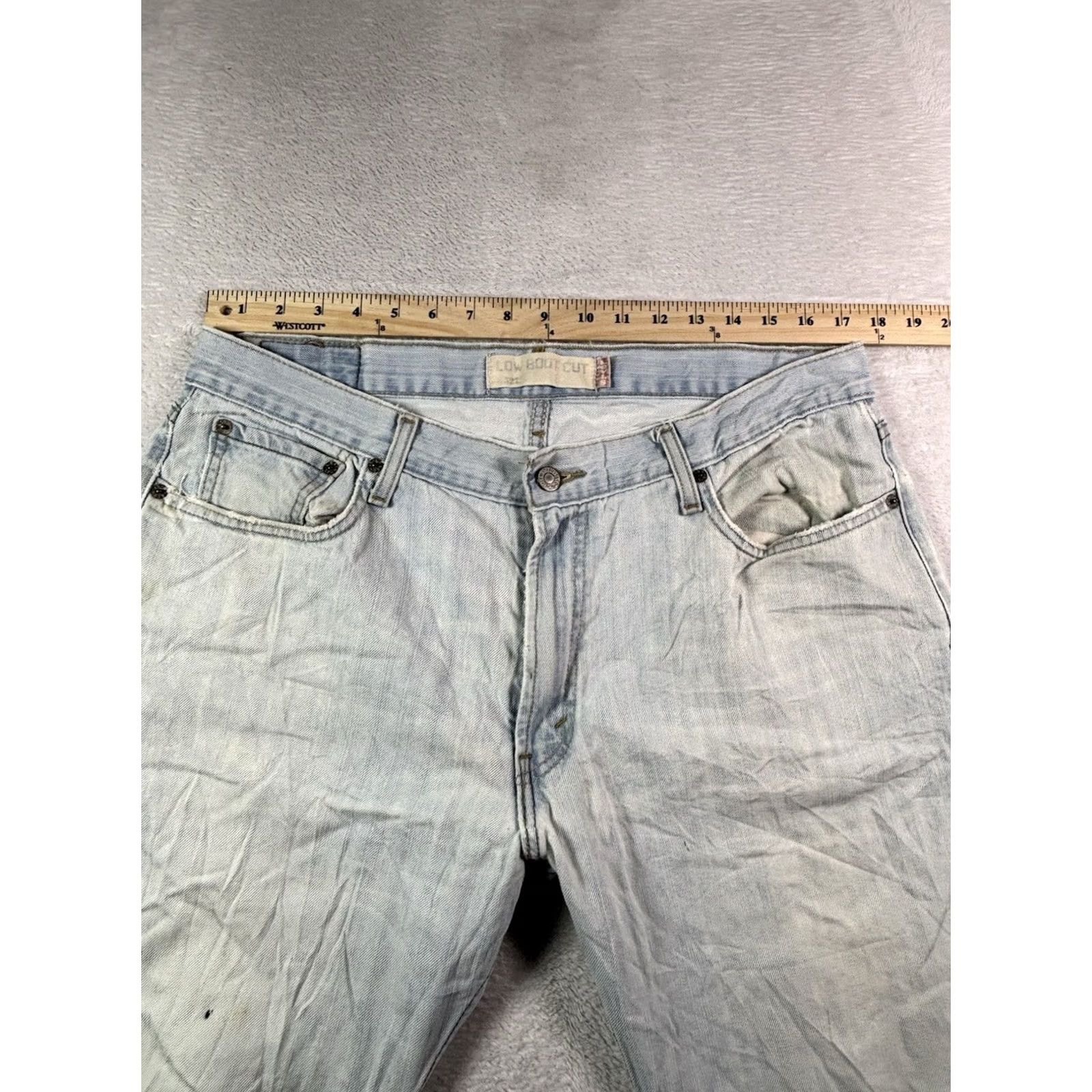 Levi's VINTAGE Levi's 527 Jeans Mens 36x30 Light Wash Bootcut Distressed Stained 5-Pocket Denim Blue Cotton Regular Modern Cowboy Western Mens Size US 36 / EU 52 - 7 Thumbnail