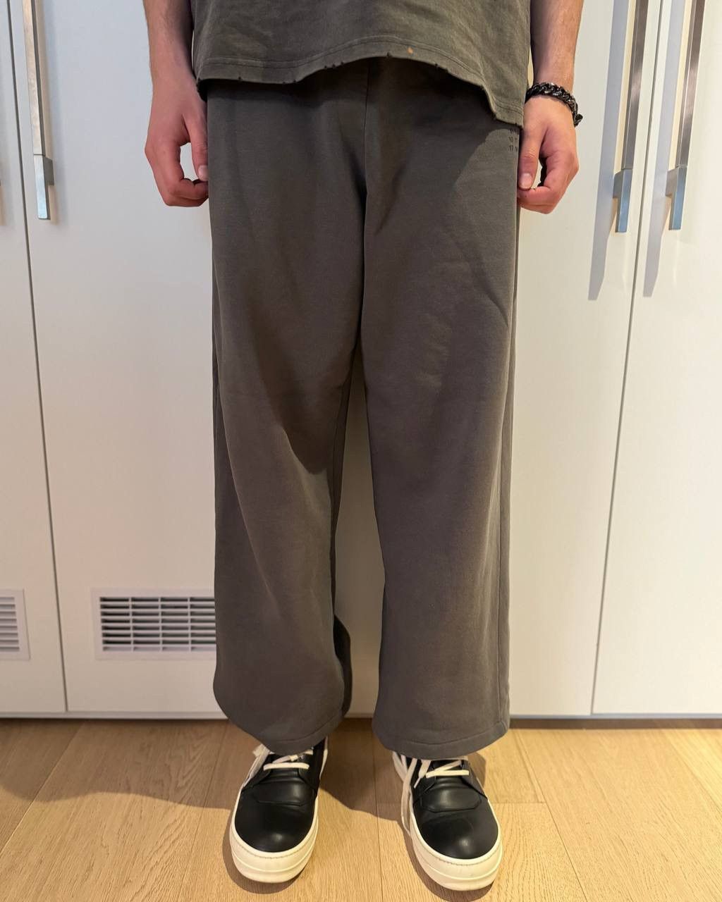 image of Maison Margiela Mm6 Baggy Sweatpants in Grey, Men's (Size 30)