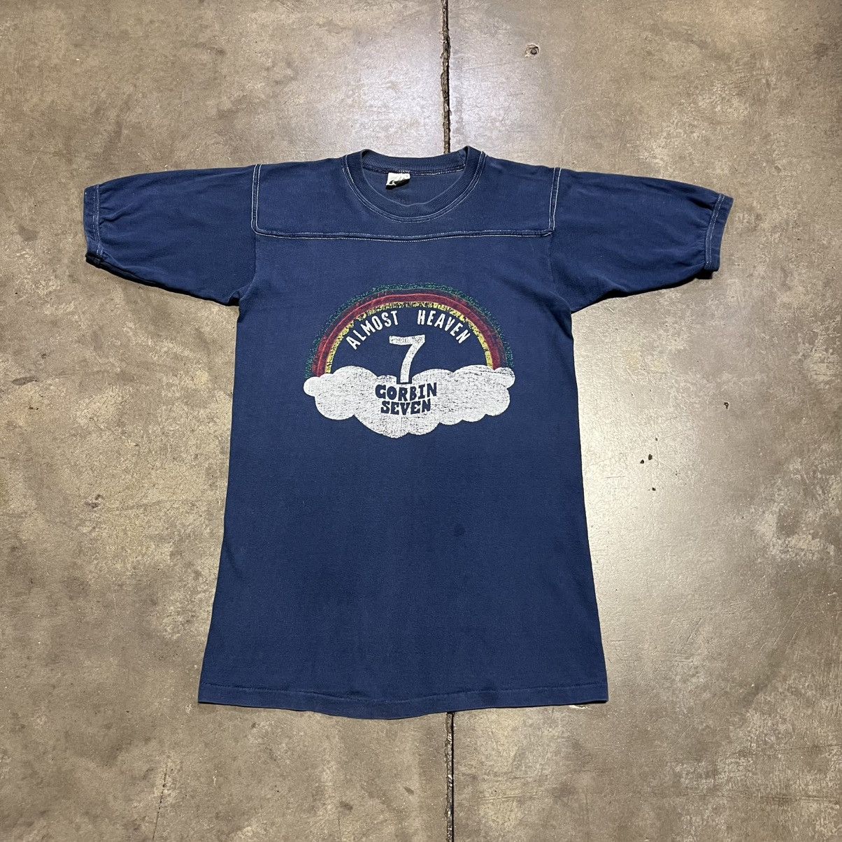 Vintage Vintage 70s Almost Heaven Corbin 7 Rainbow Graphic Tee USA Size US S / EU 44-46 / 1 - 1 Thumbnail