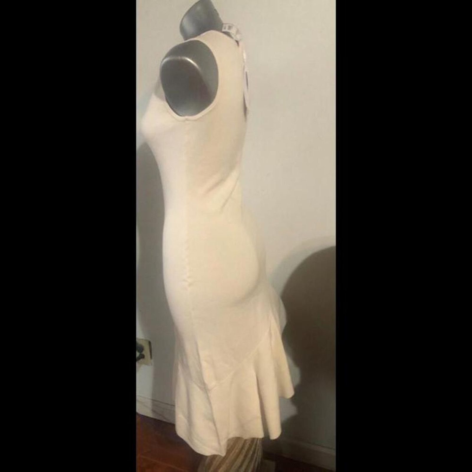525 America Cream Dress525 america asymmetrical ruffle bottom Size S / US 4 / IT 40 - 4 Thumbnail