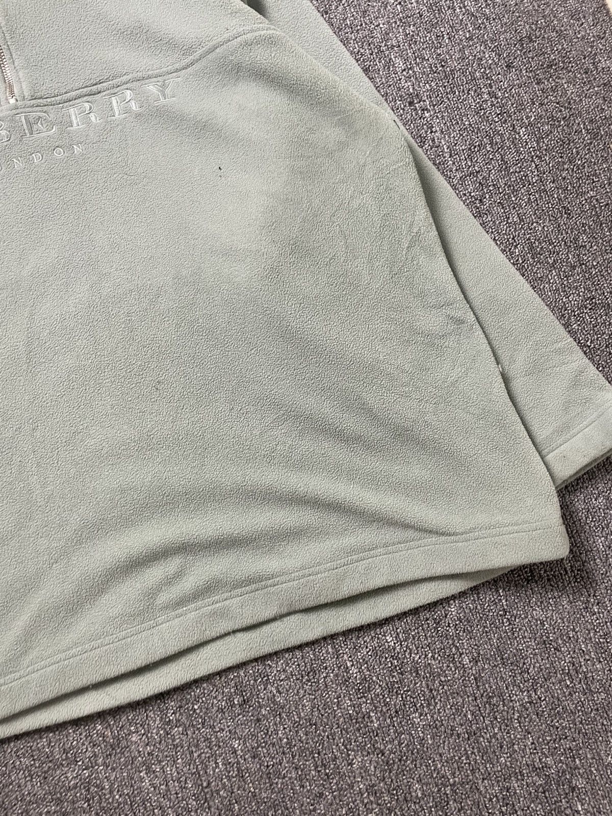 Burberry Burberry London Fleece Quarter Zip Sweatshirt (180) Size US M / EU 48-50 / 2 - 3 Thumbnail