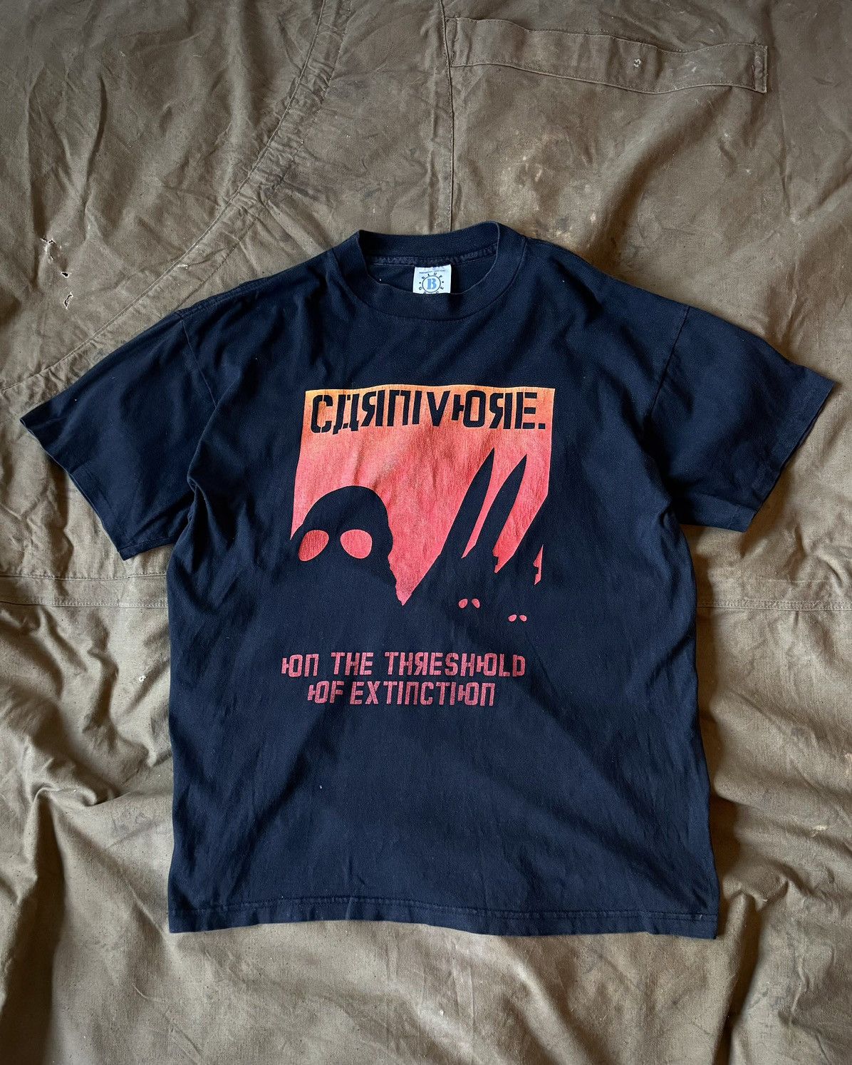 Vintage Carnivore Vintage Tee Blue Grape 1995 Size US L / EU 52-54 / 3 - 1 Thumbnail