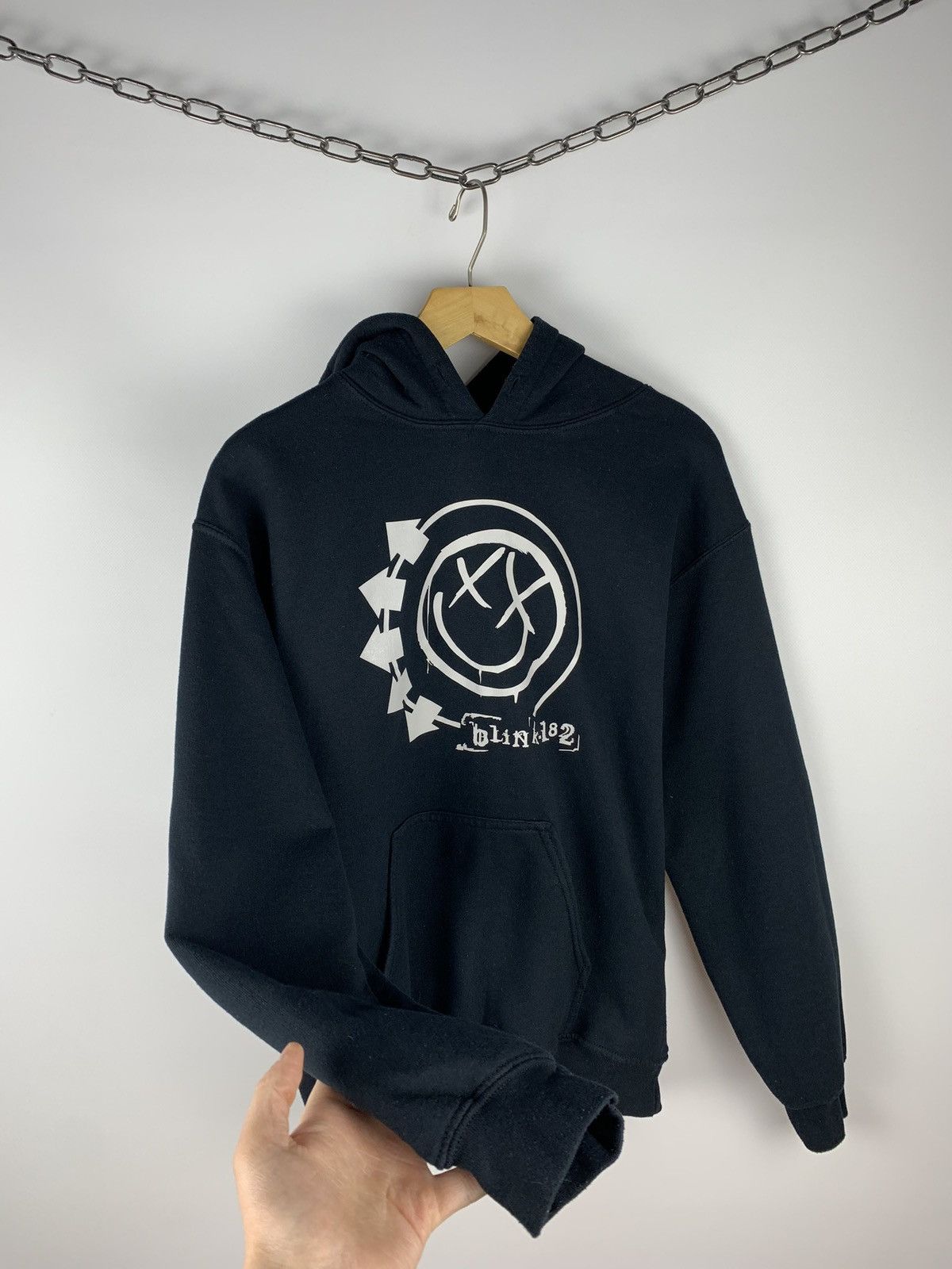 Band Tees Blink-182 Rock Band Hoodie Men’s Size S Black Long Sleeve Size US S / EU 44-46 / 1 - 5 Thumbnail