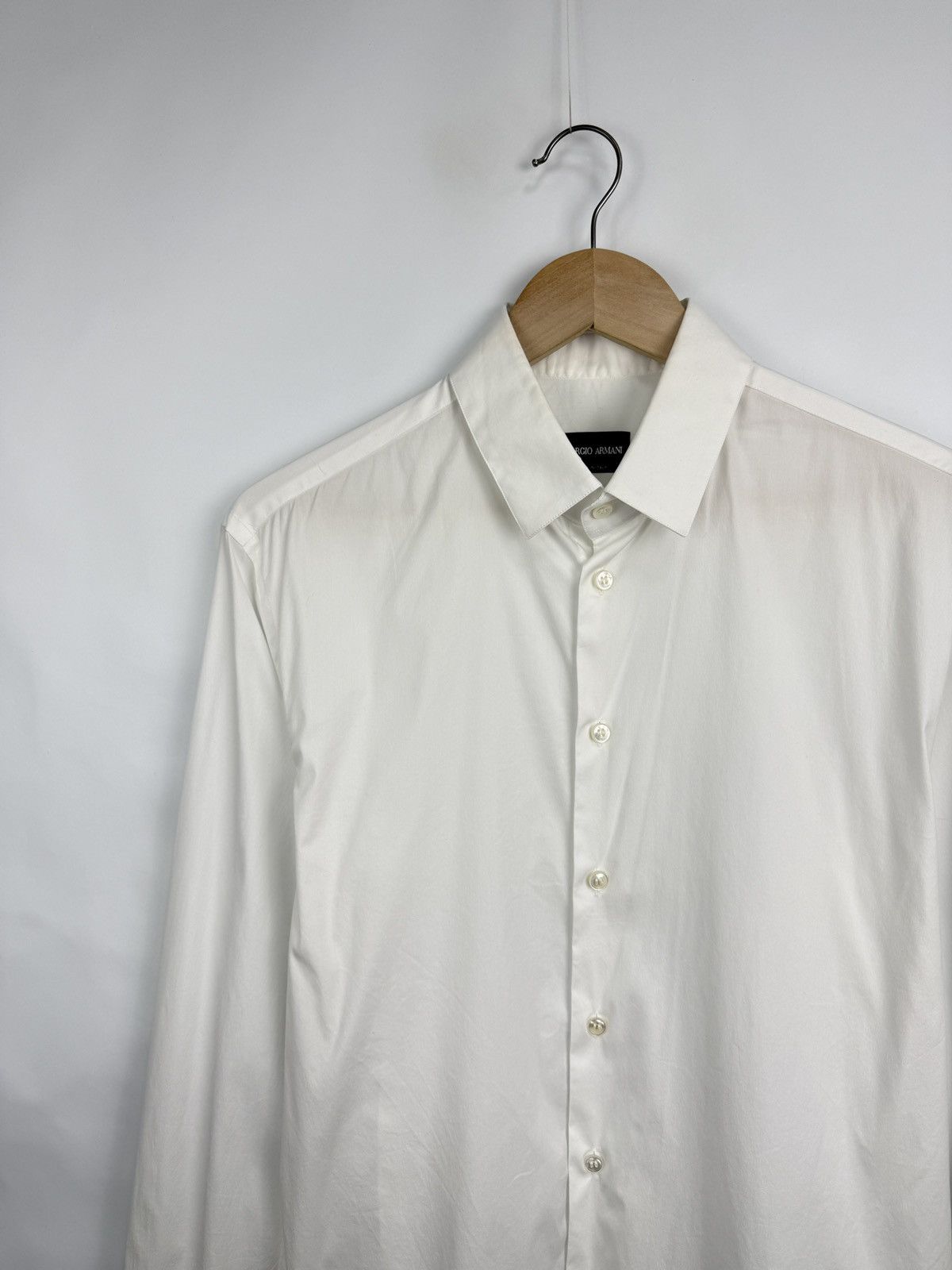 Giorgio Armani 🇮🇹 Giorgio Armani Luxury Button Up Shirt Made in Italy Rare Size US M / EU 48-50 / 2 - 4 Thumbnail