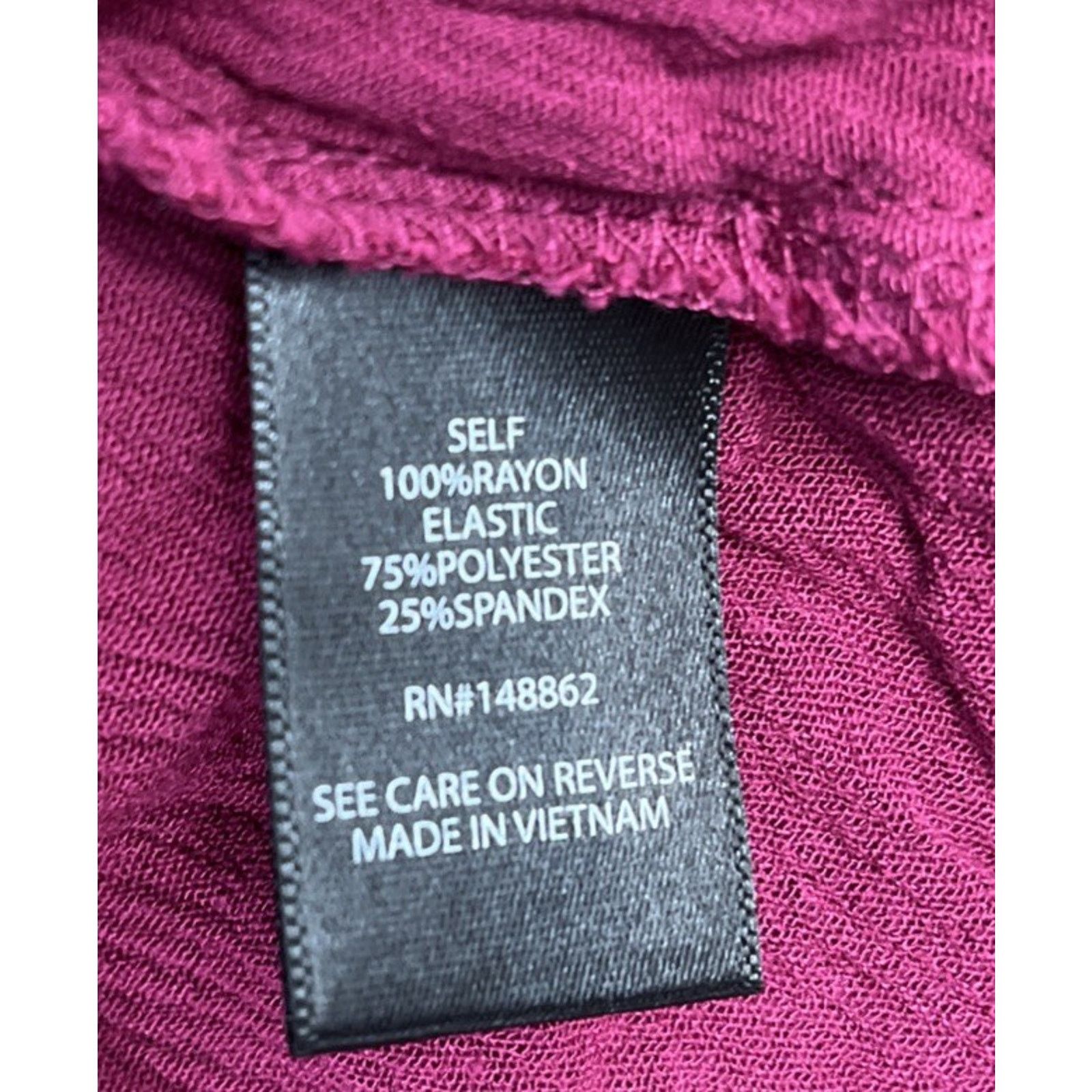 Other TORRID Size 1 Raspberry Bodice Empire Waist Tunic Top Size XS / US 0-2 / IT 36-38 - 7 Thumbnail