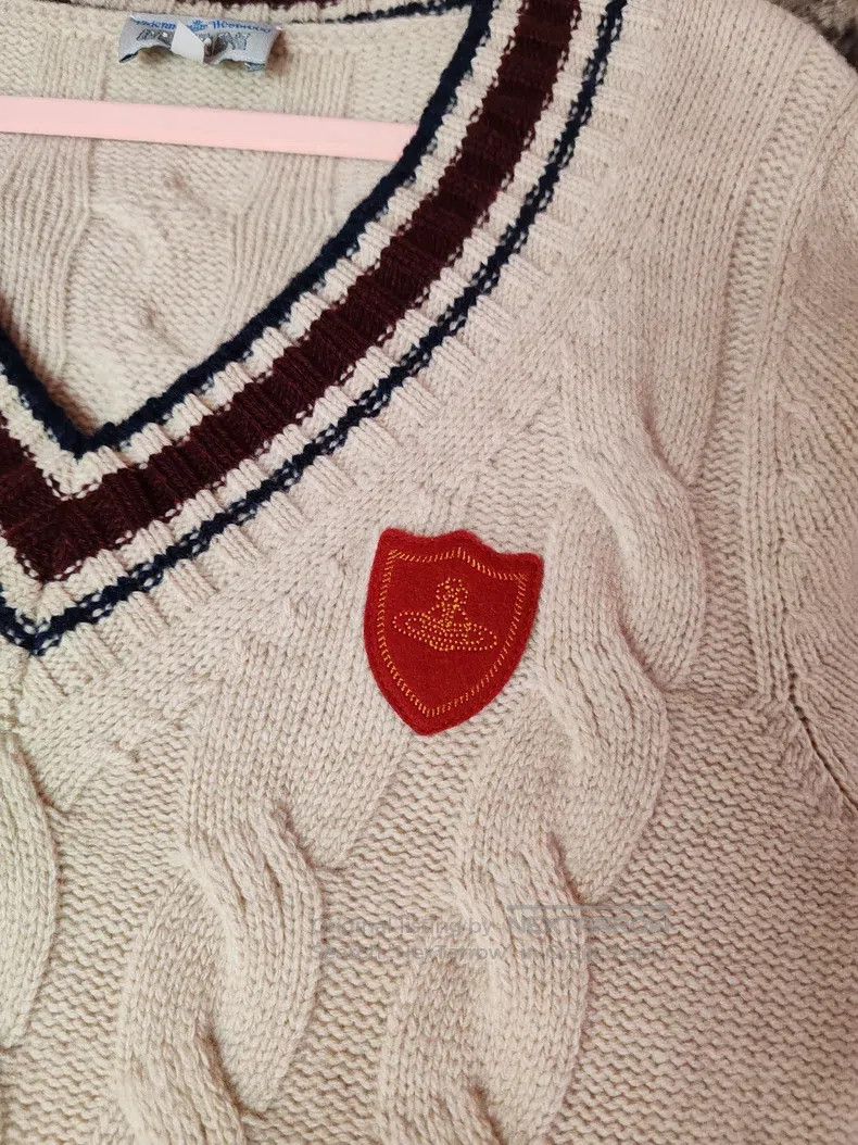 Vivienne Westwood Vivienne Westwood Badge style apricot color knitted sweate Size S / US 4 / IT 40 - 3 Thumbnail