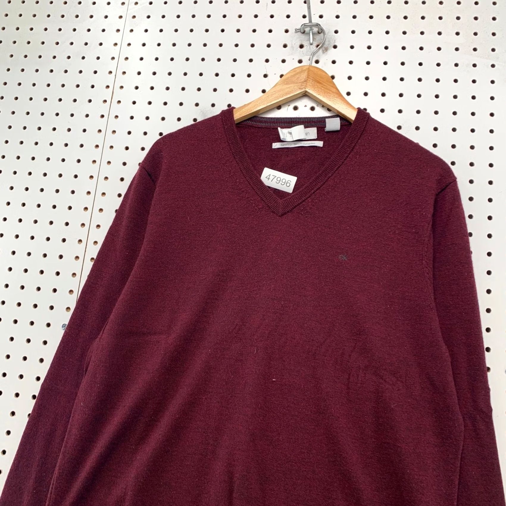 Calvin Klein Calvin Klein Merino Wool Sweater Mens Large Burgundy European Yarn Business Shirt Pullover Regular Knit Logo Winter Fall Men Size US L / EU 52-54 / 3 - 7 Thumbnail