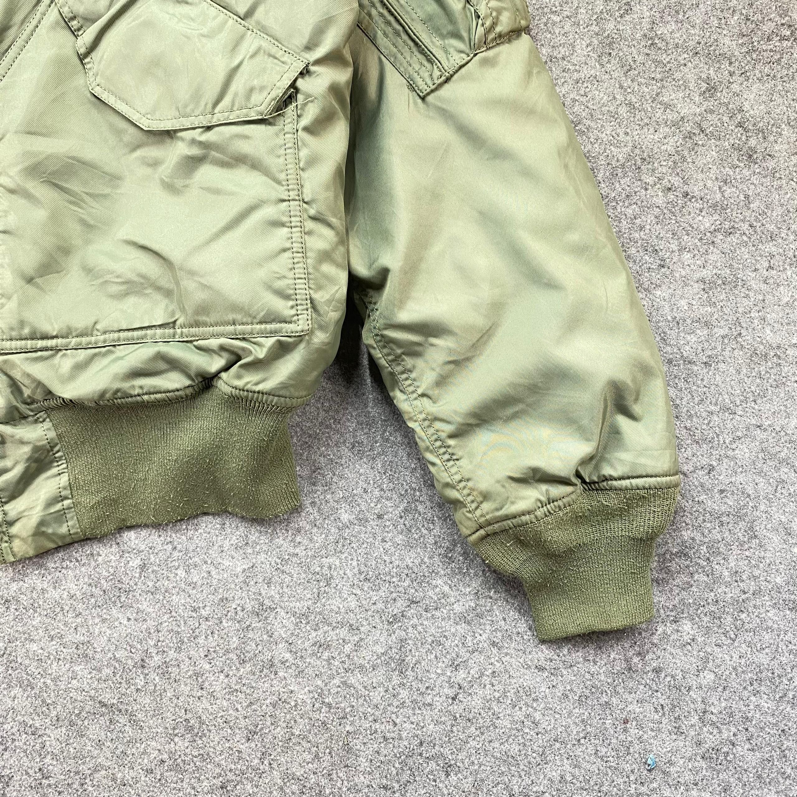 Alpha Industries Vintage Alpha Industries Fylers Bombers Jacket Size US XL / EU 56 / 4 - 8 Thumbnail