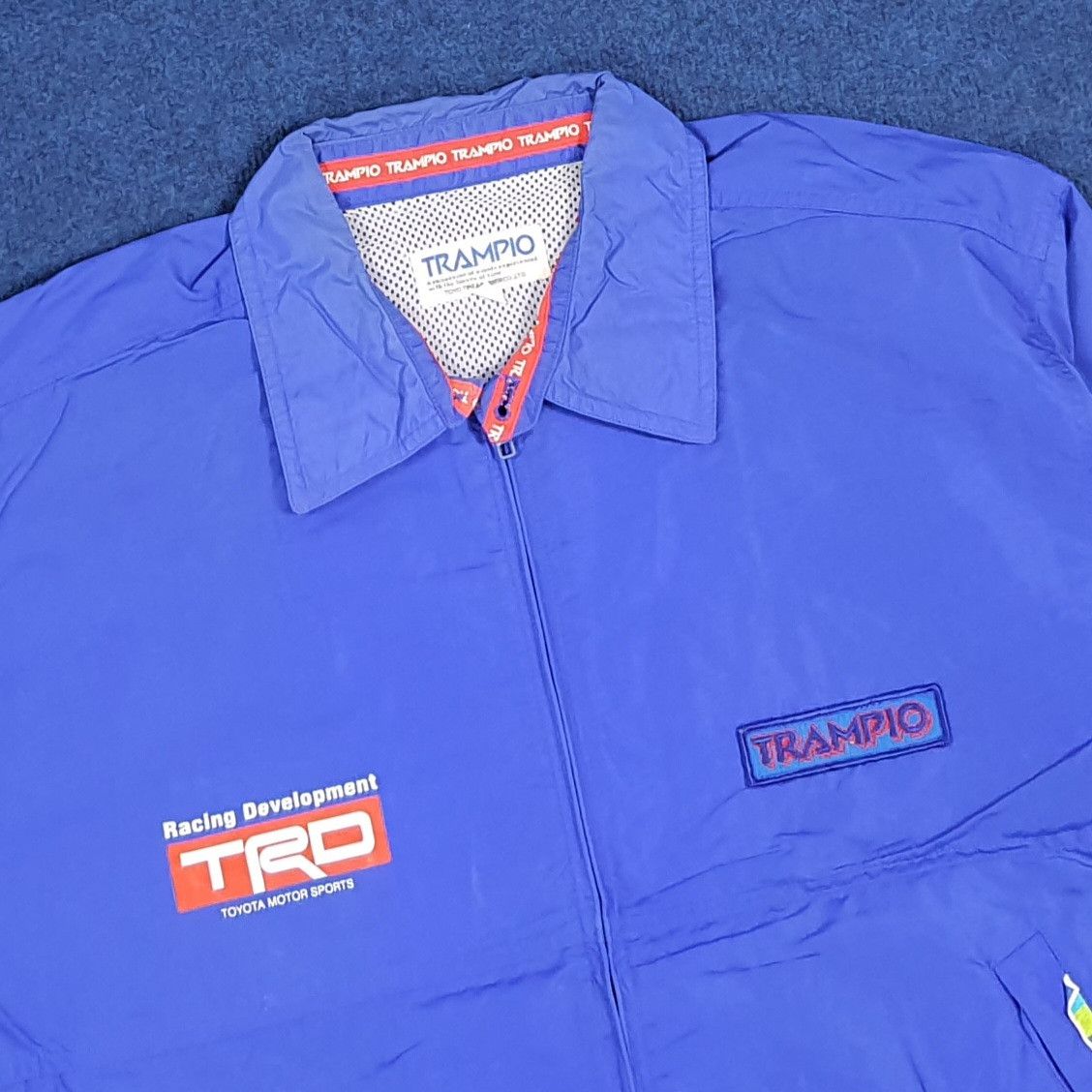 Japanese Brand Vintage TRD Toyota Racing Custom Logo Thin Jacket C281N7 Size US L / EU 52-54 / 3 - 4 Thumbnail