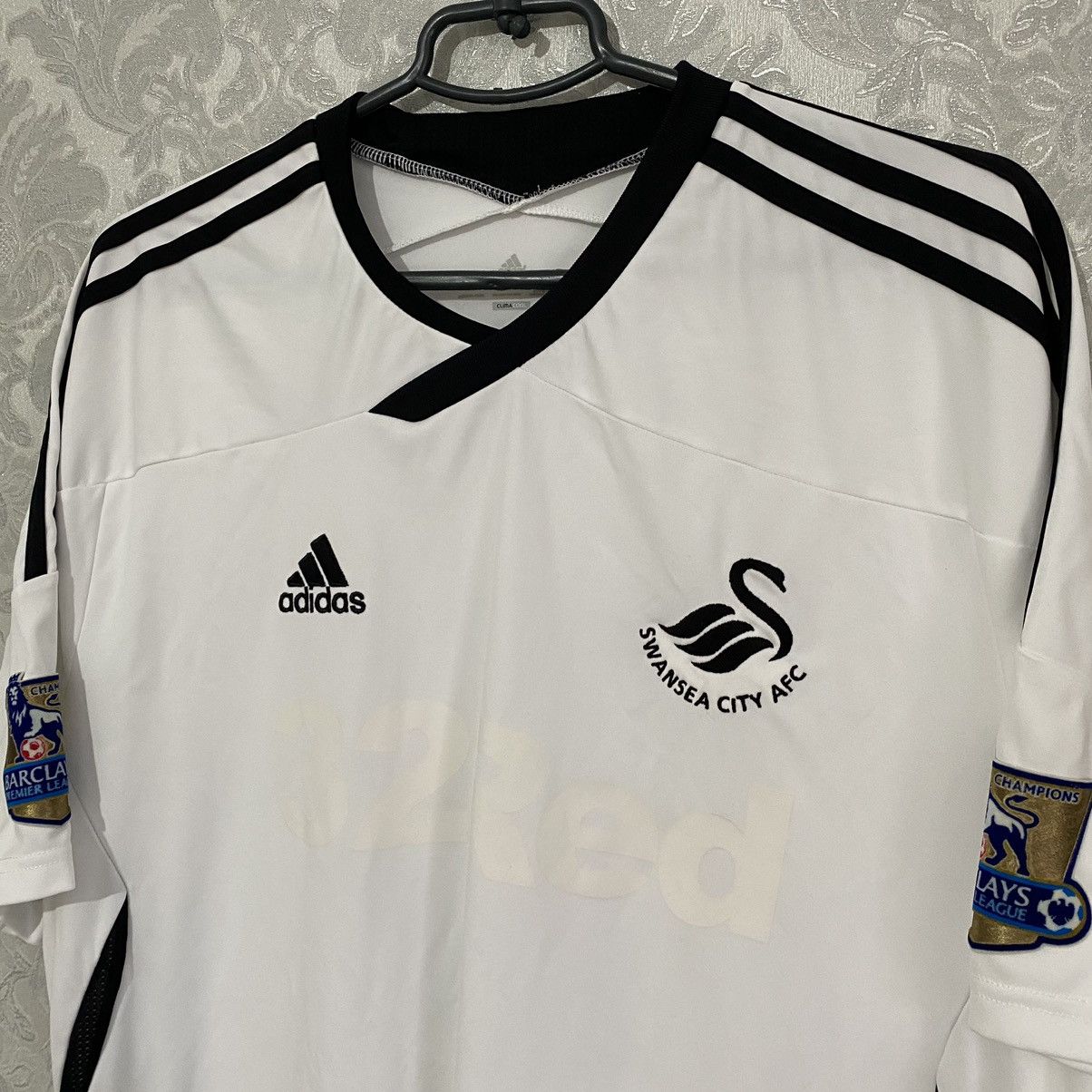 Vintage Vintage Adidas Swansea City Home Jersey 11/12 #11 SINCLAIR Size US L / EU 52-54 / 3 - 2 Thumbnail